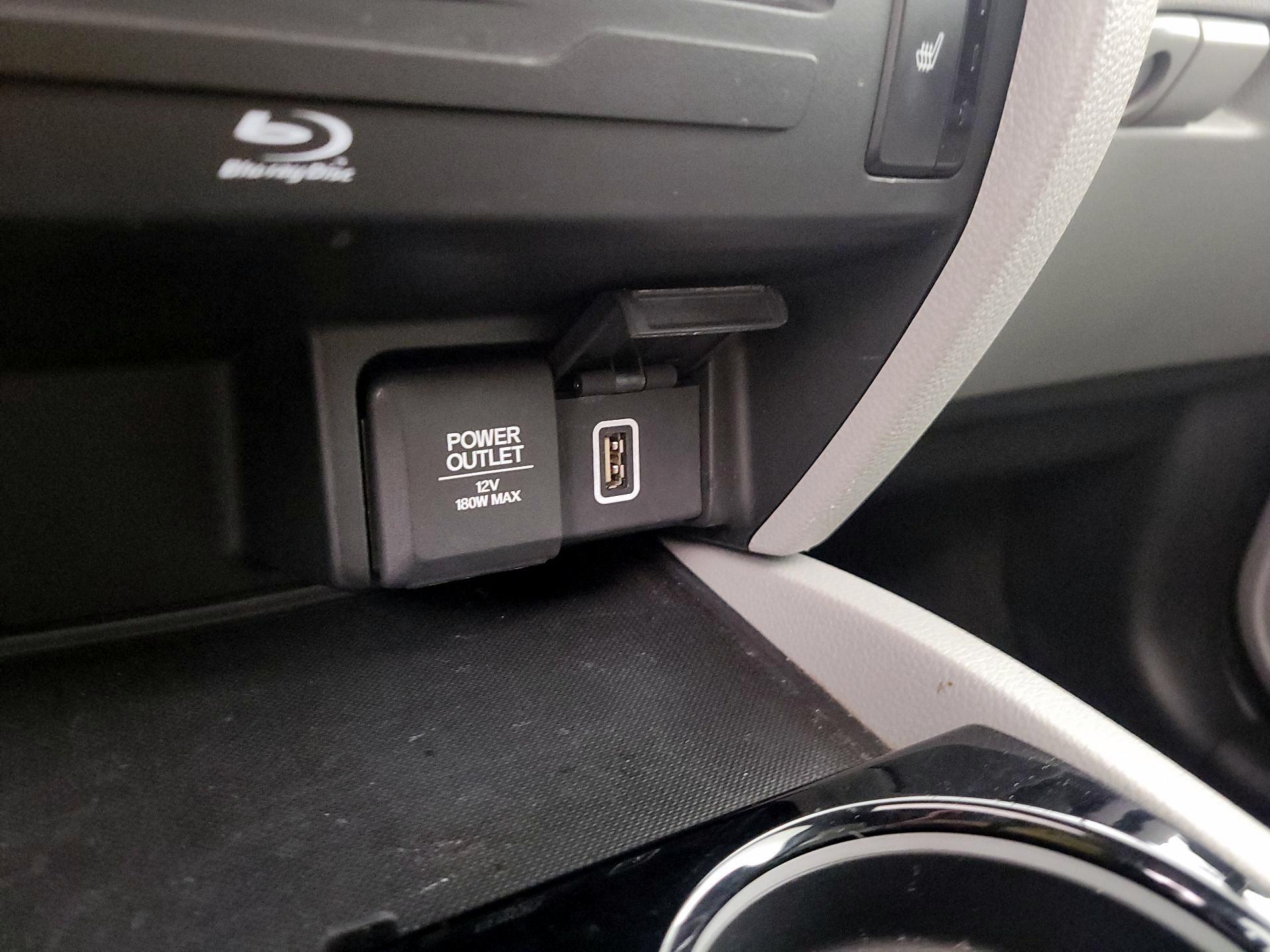 Thumbnail: 2020 Honda Pilot - 19