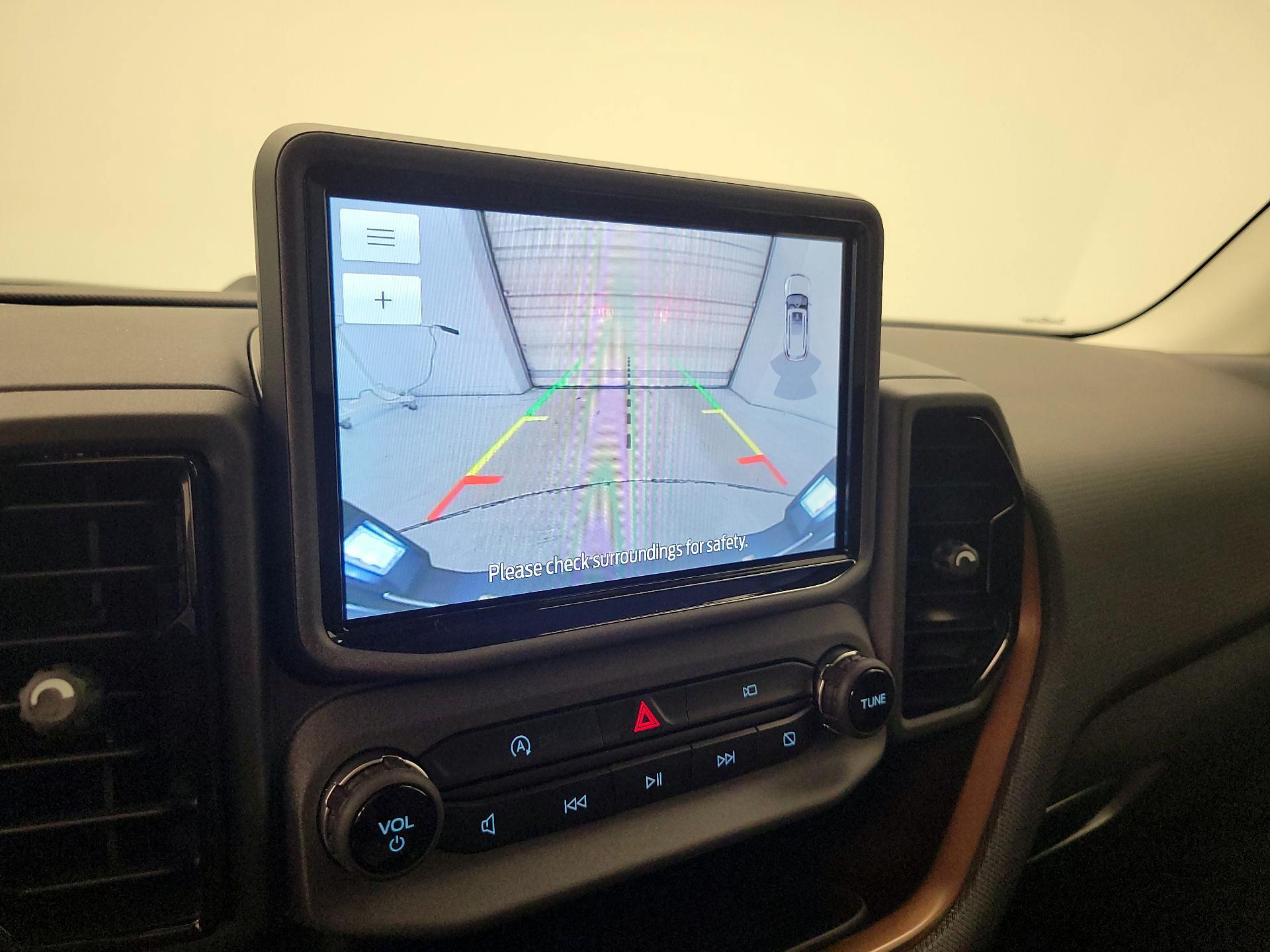 Thumbnail: 2022 Ford Bronco Sport - 14