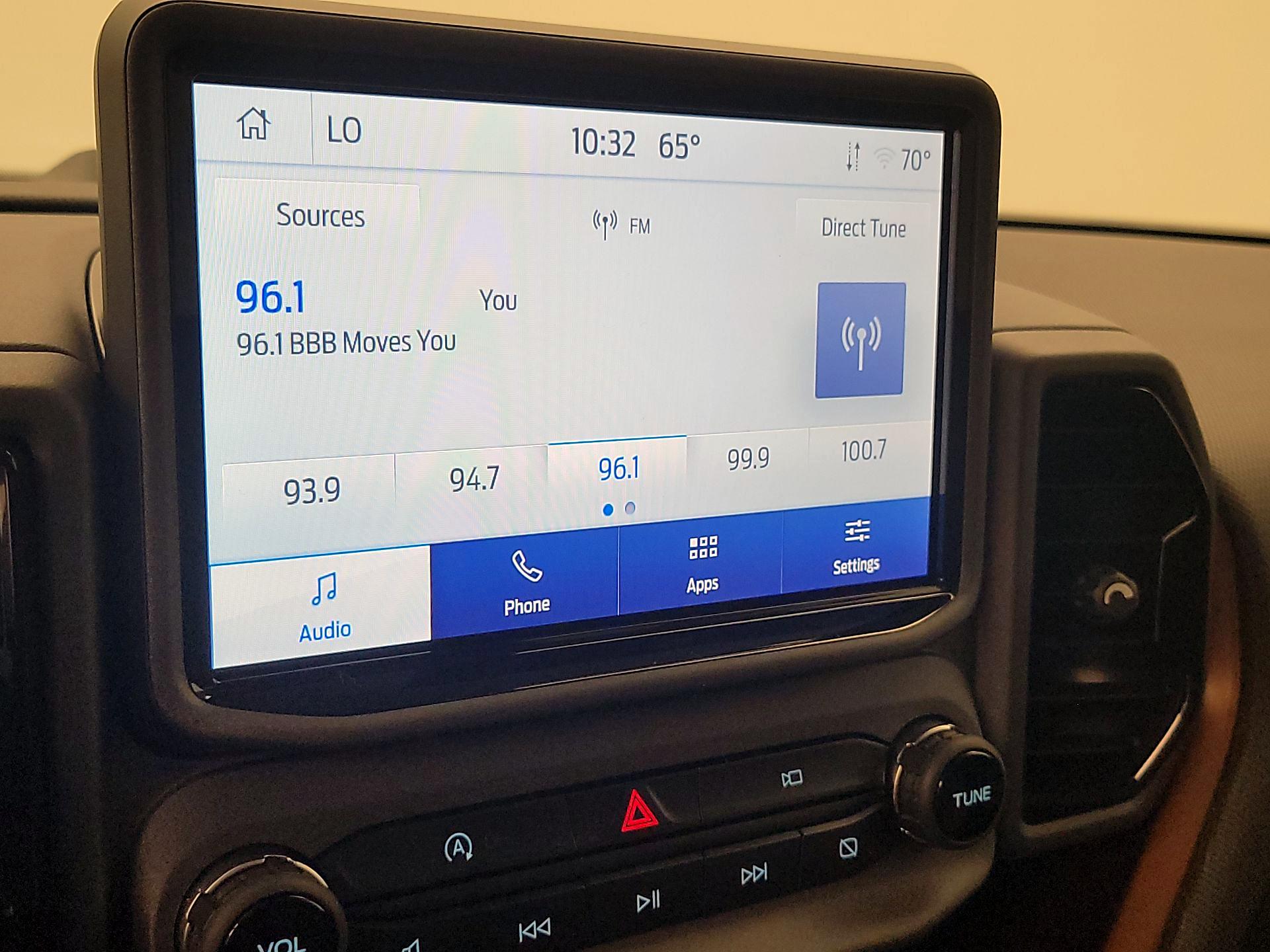 Thumbnail: 2022 Ford Bronco Sport - 15