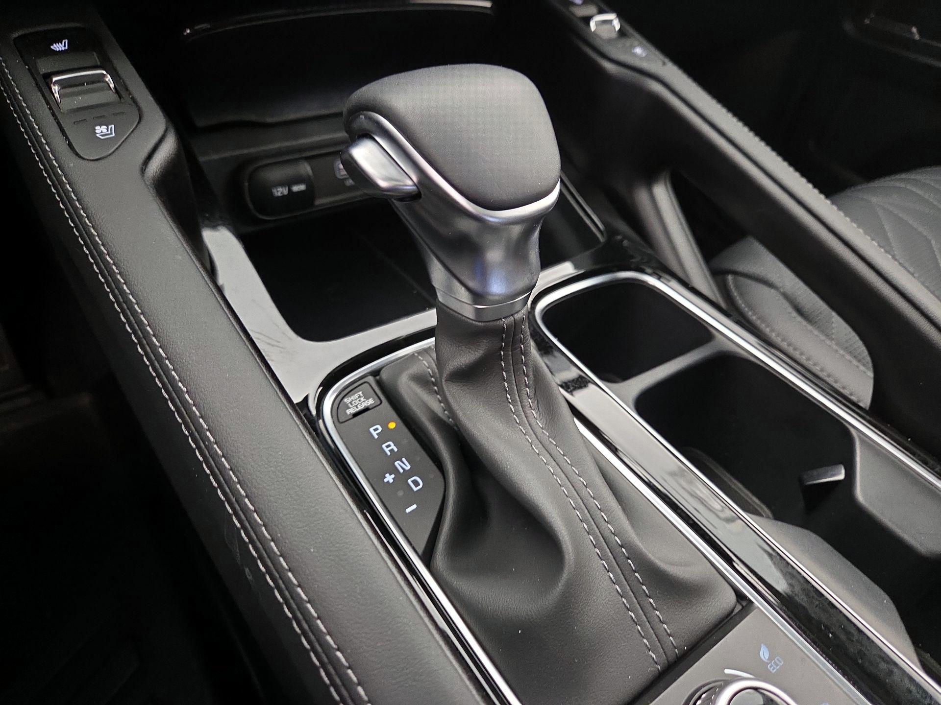 Thumbnail: 2025 Kia Telluride - 17