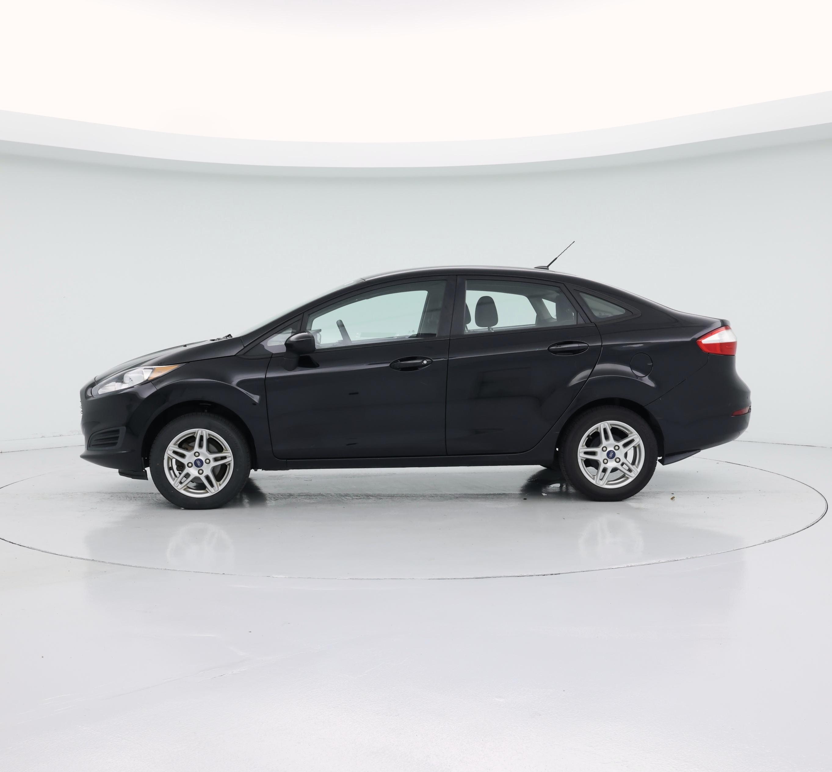 Thumbnail: 2019 Ford Fiesta - 3