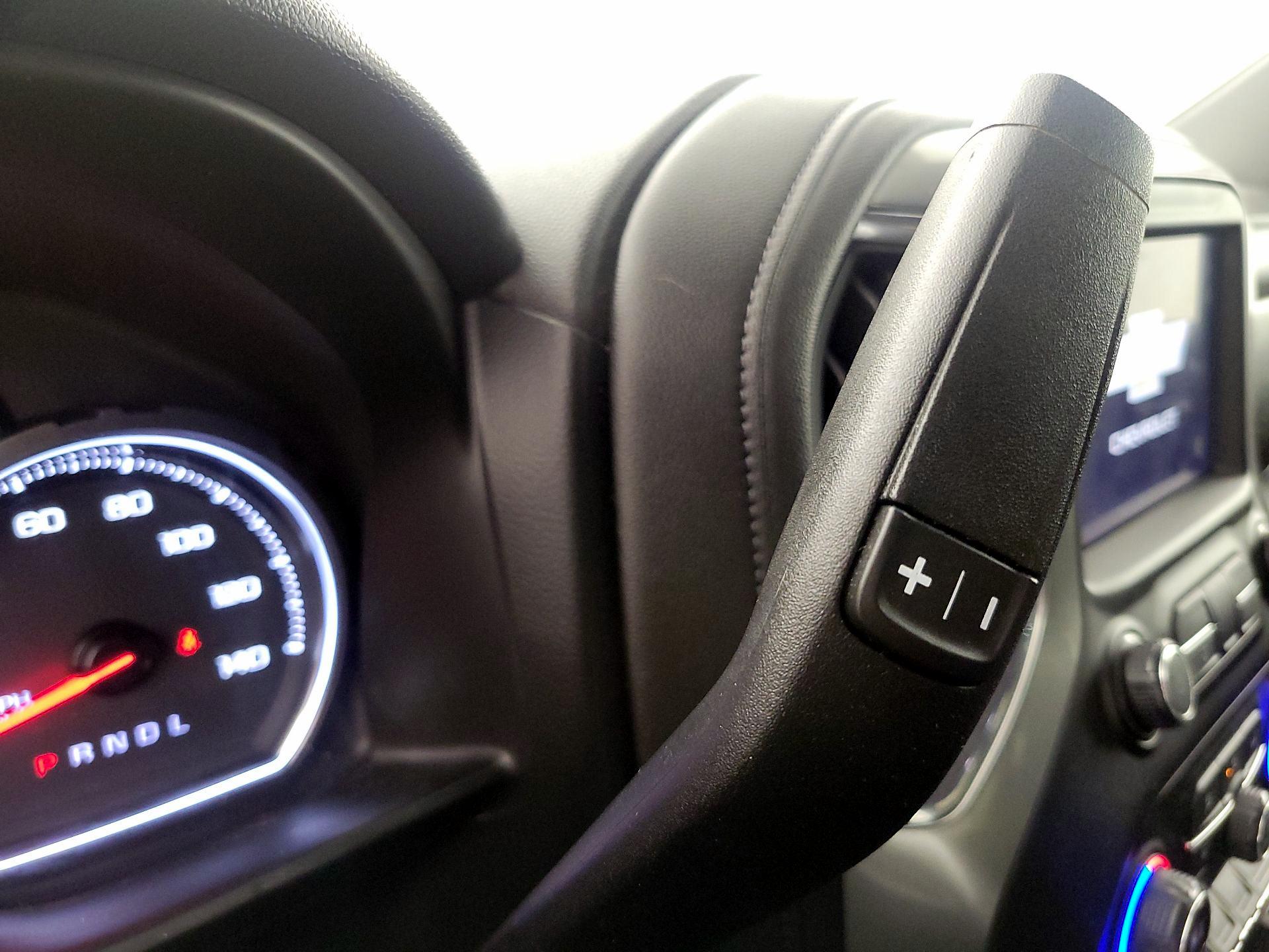 Thumbnail: 2021 Chevrolet Silverado 1500 - 17