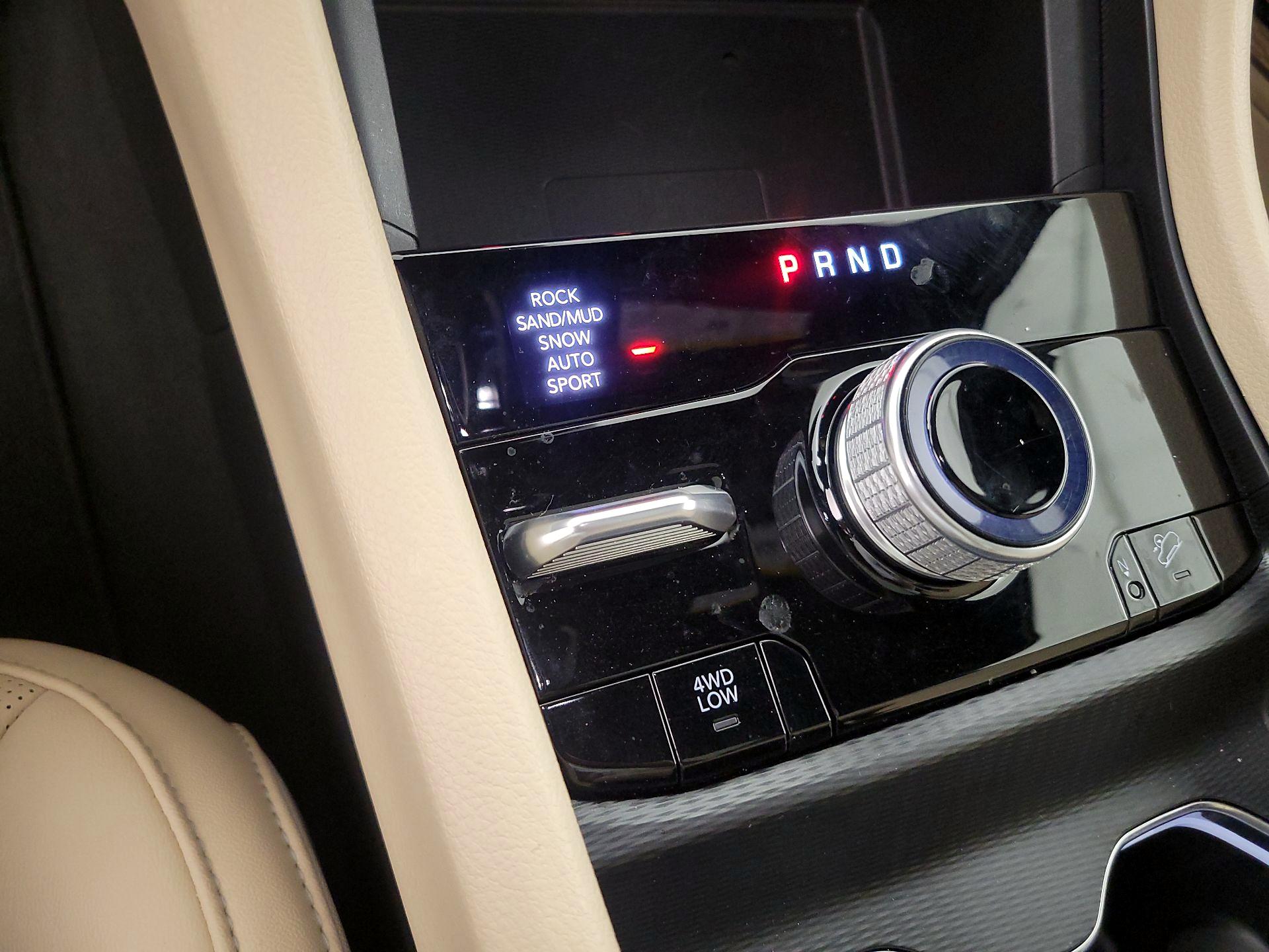 Thumbnail: 2024 Jeep Grand Cherokee - 18