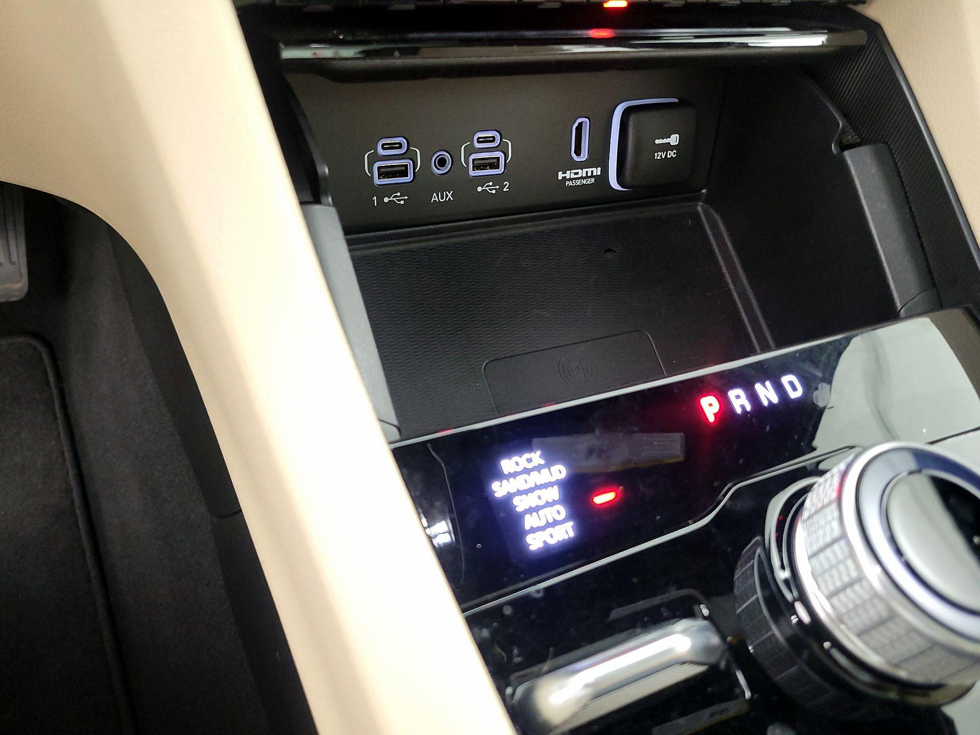 Thumbnail: 2024 Jeep Grand Cherokee - 19