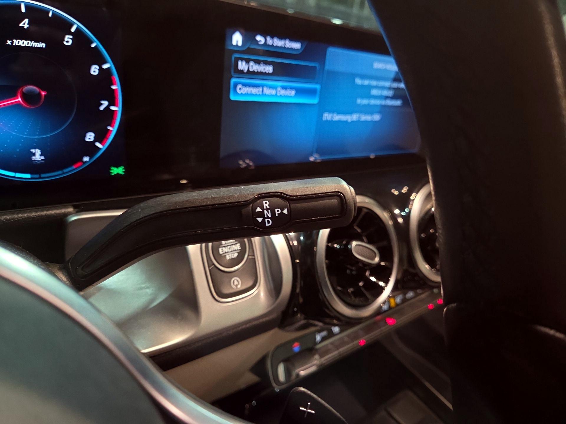 Thumbnail: 2022 Mercedes-Benz GLB - 15