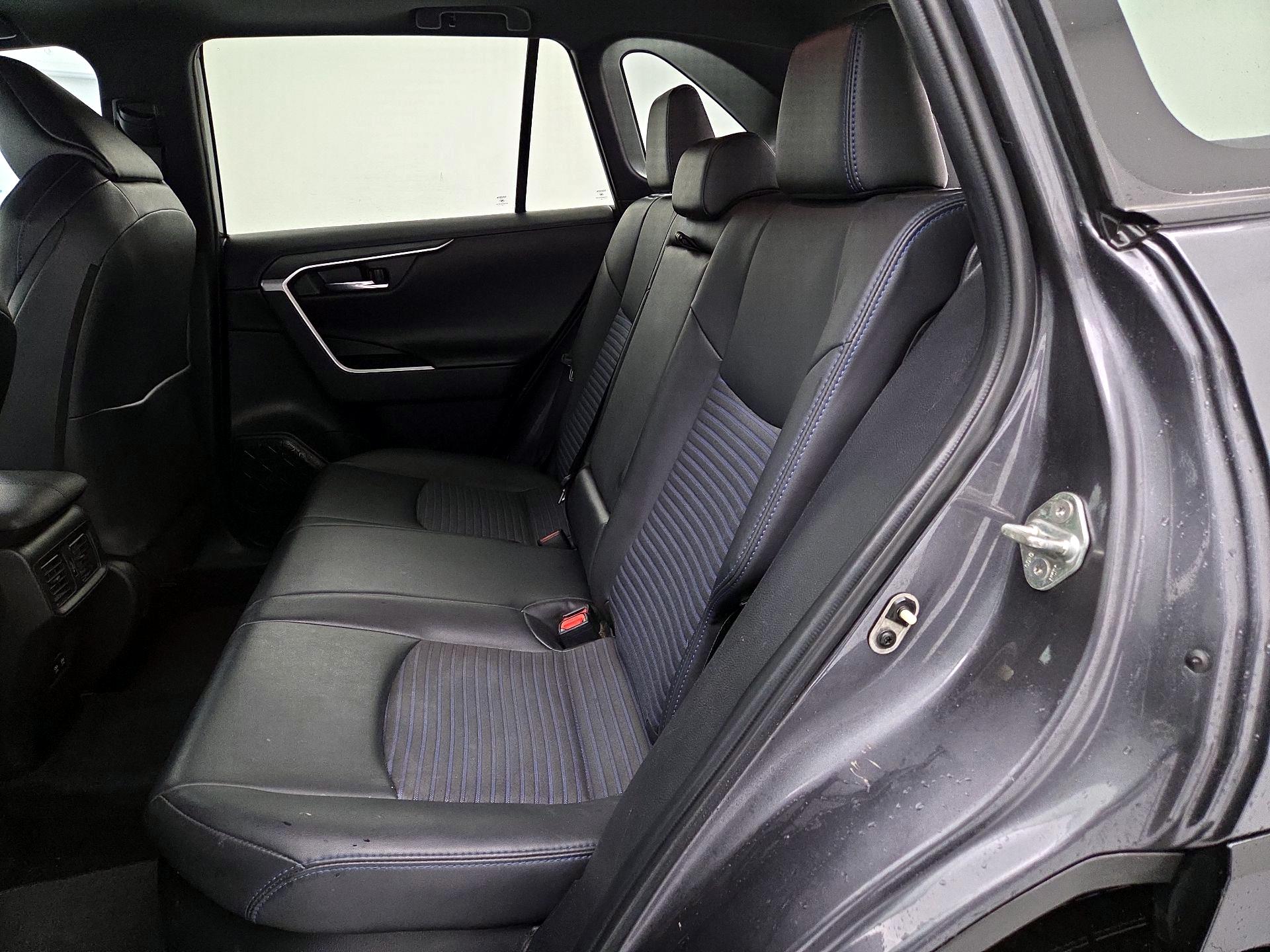 Thumbnail: 2020 Toyota RAV4 - 20