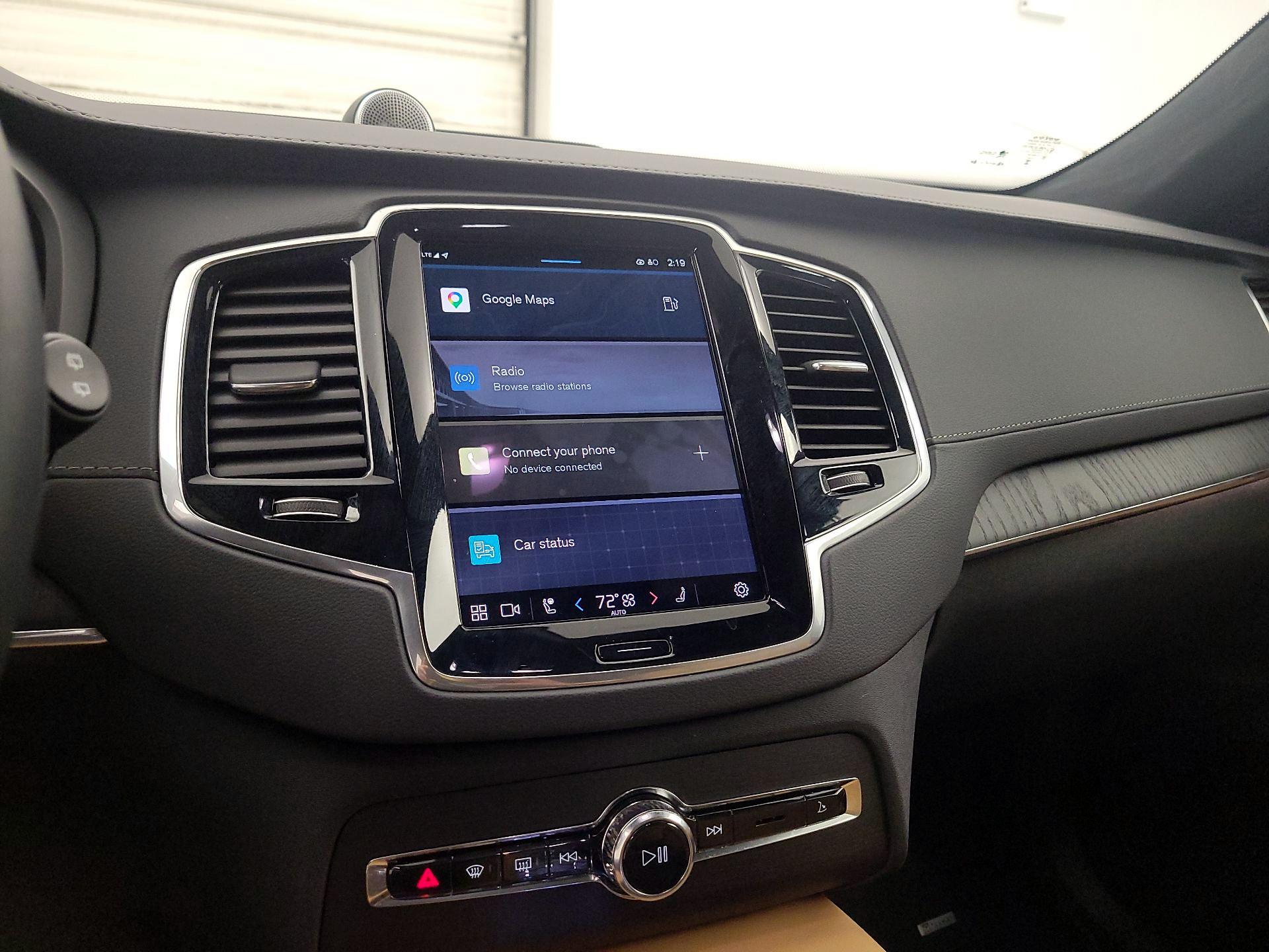 Thumbnail: 2025 Volvo XC90 - 15