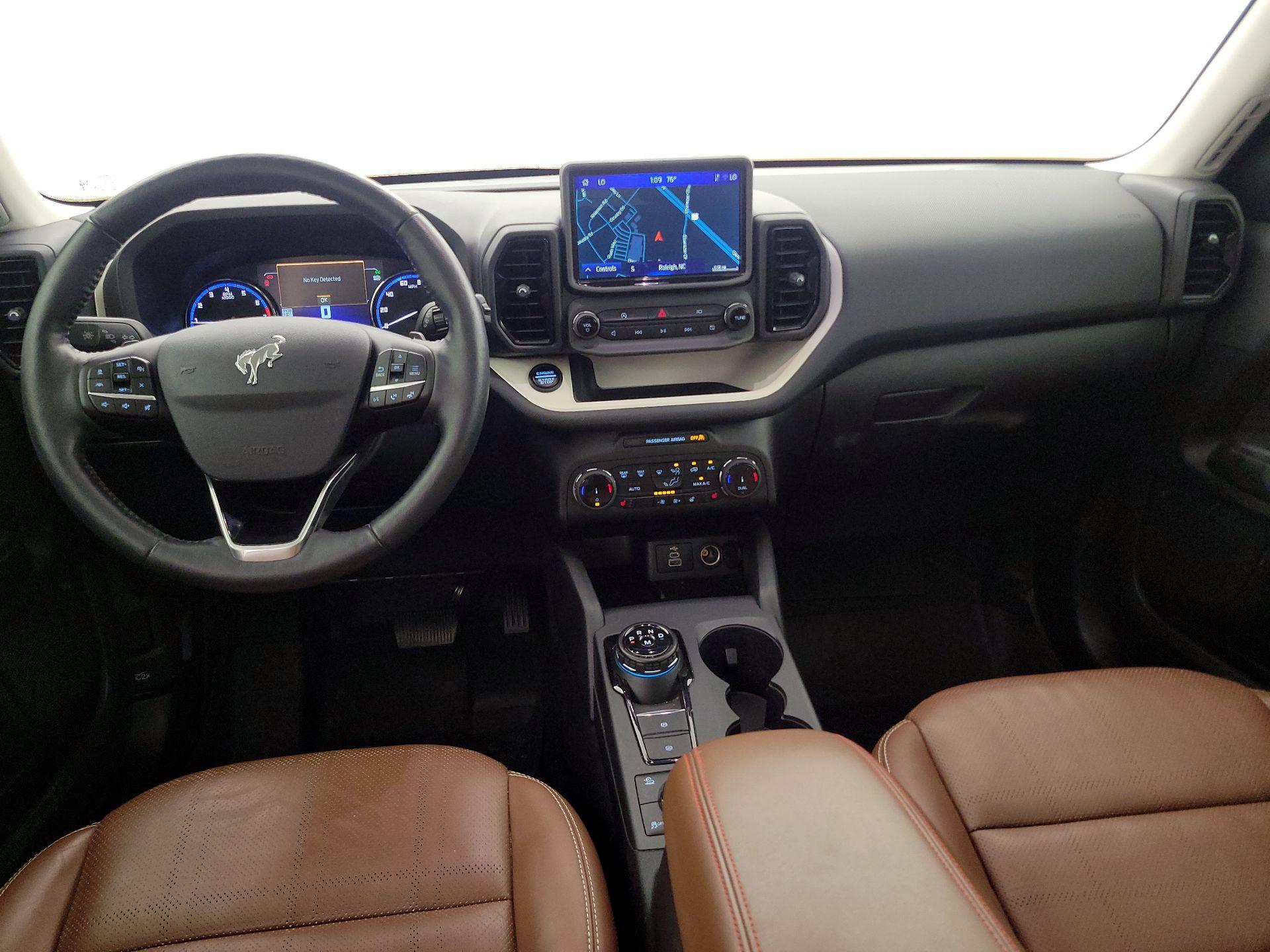 Thumbnail: 2023 Ford Bronco Sport - 9