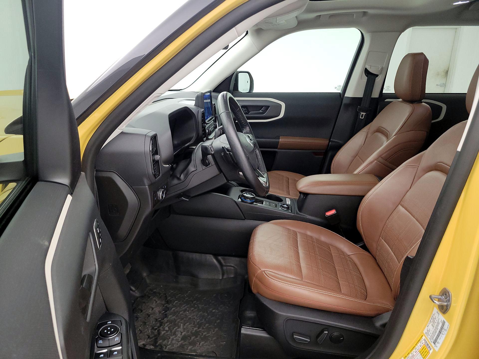 Thumbnail: 2023 Ford Bronco Sport - 11