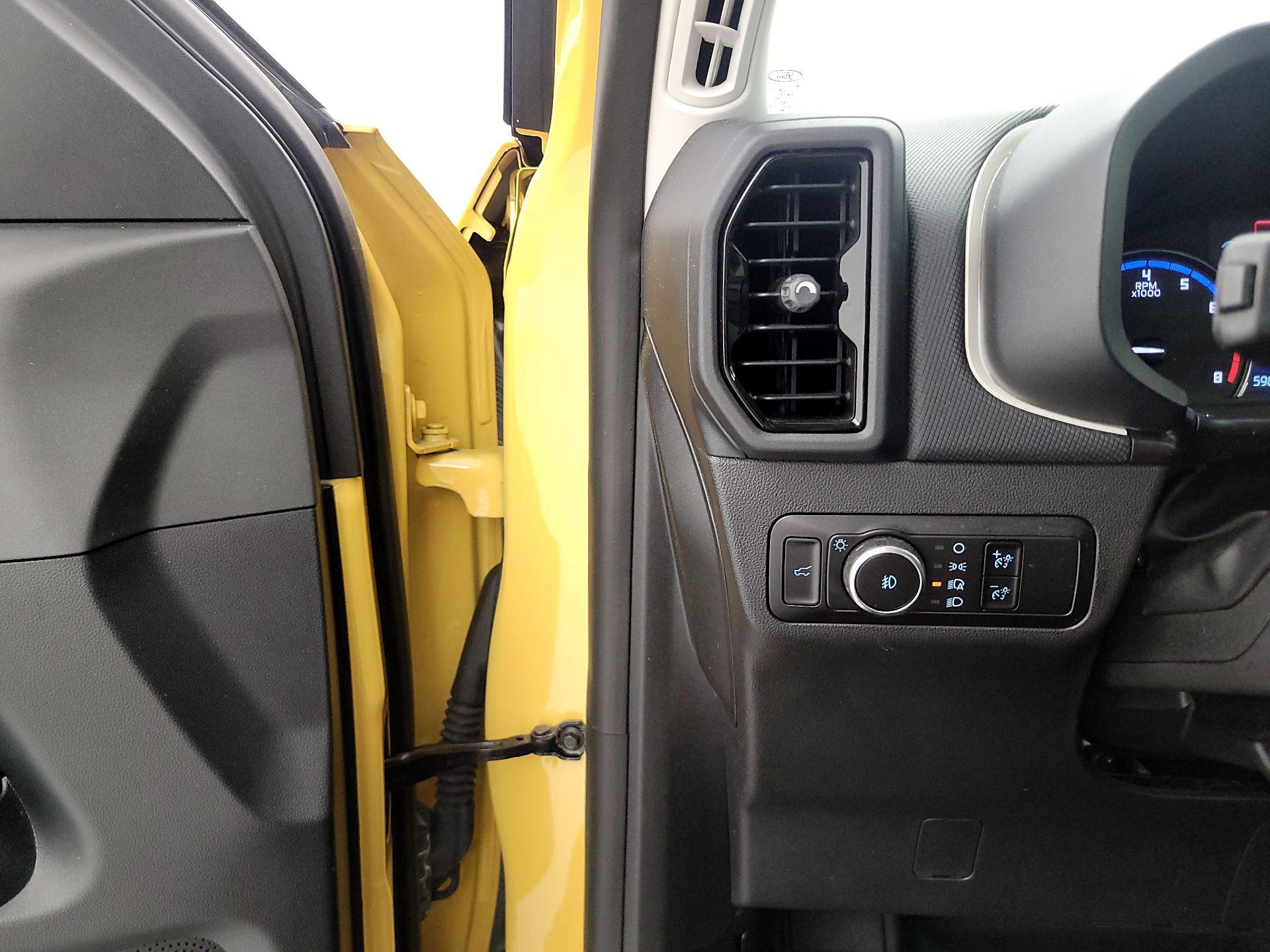 Thumbnail: 2023 Ford Bronco Sport - 13