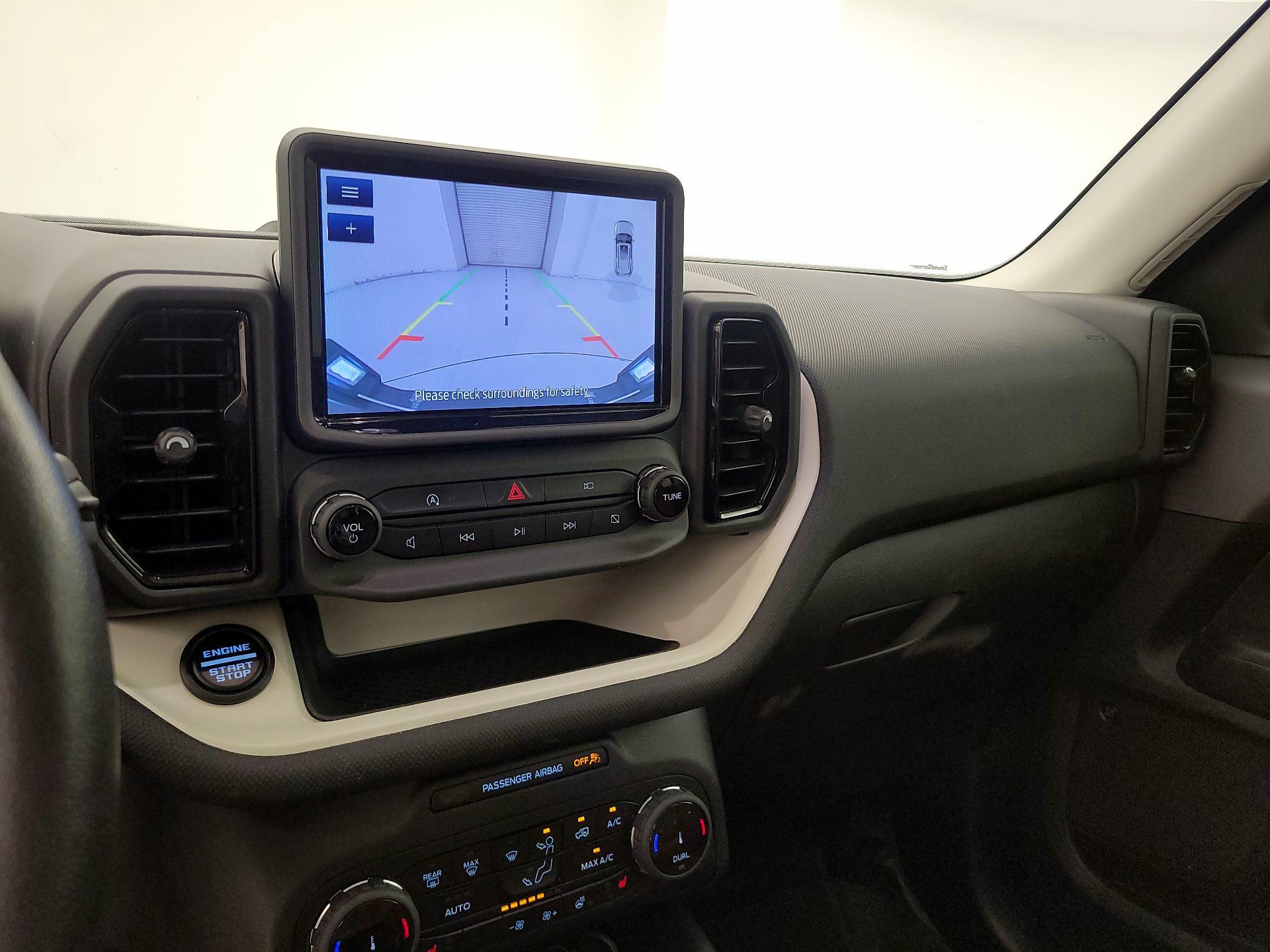 Thumbnail: 2023 Ford Bronco Sport - 15