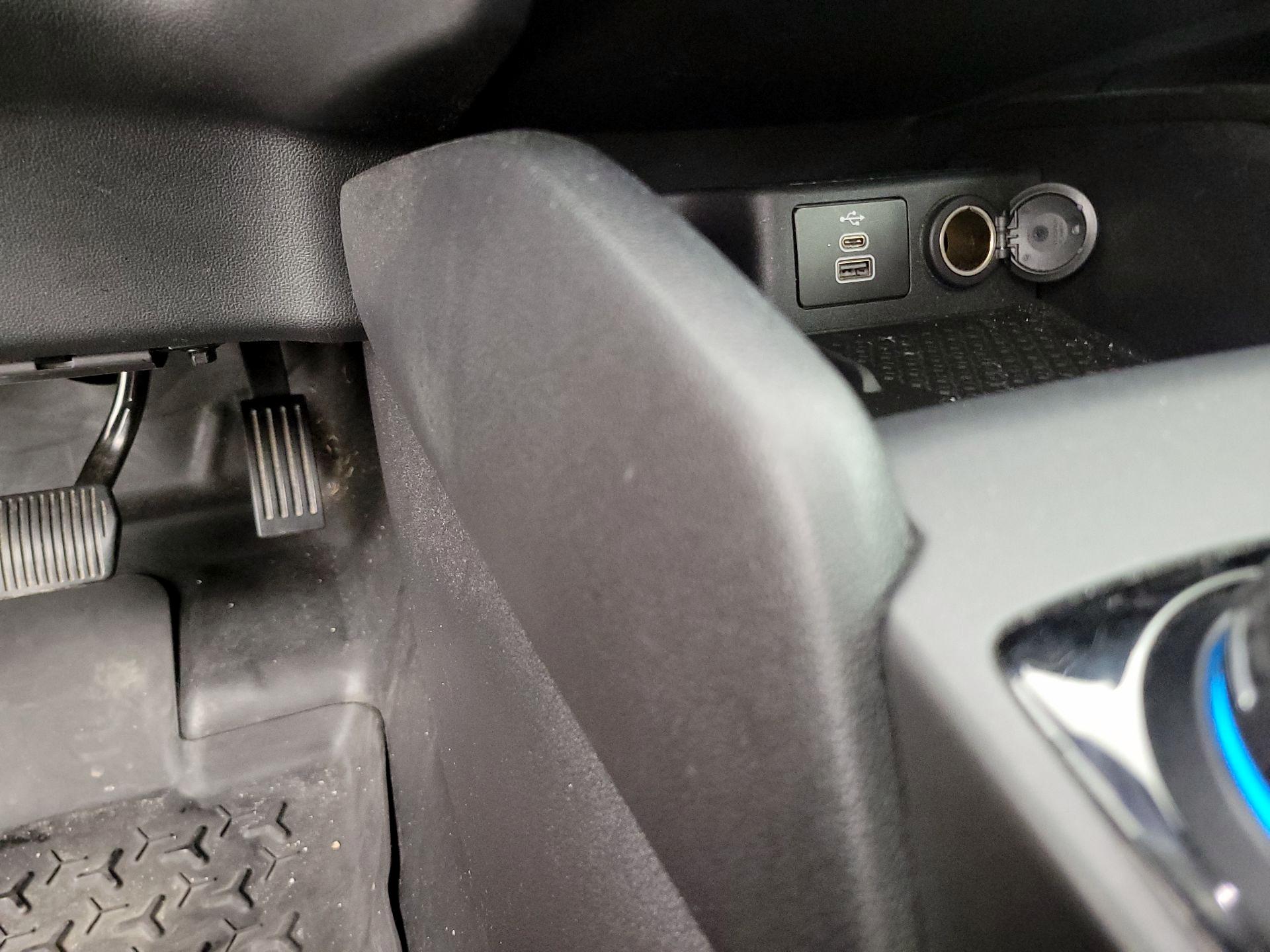 Thumbnail: 2023 Ford Bronco Sport - 19