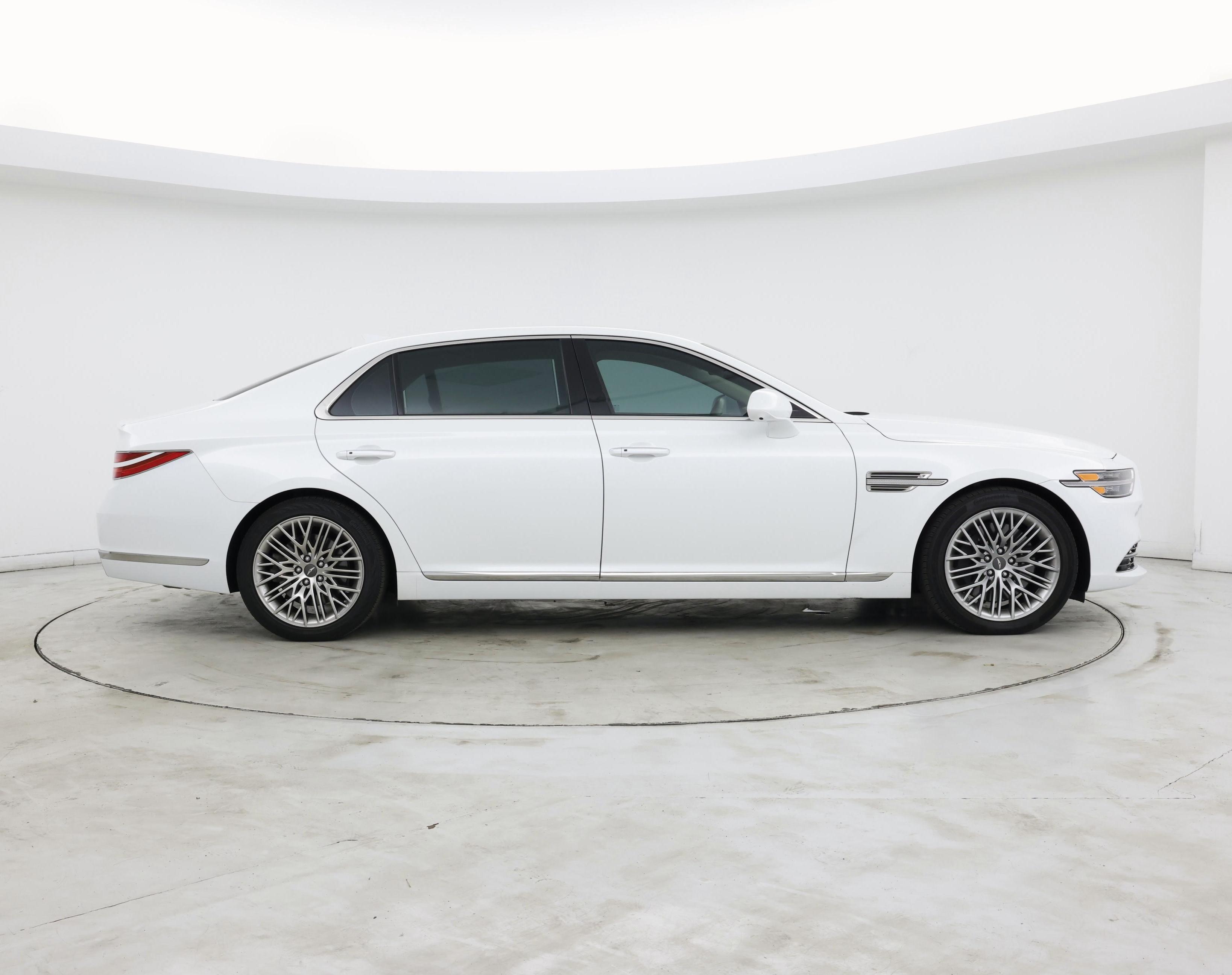 Thumbnail: 2021 Genesis G90 - 7