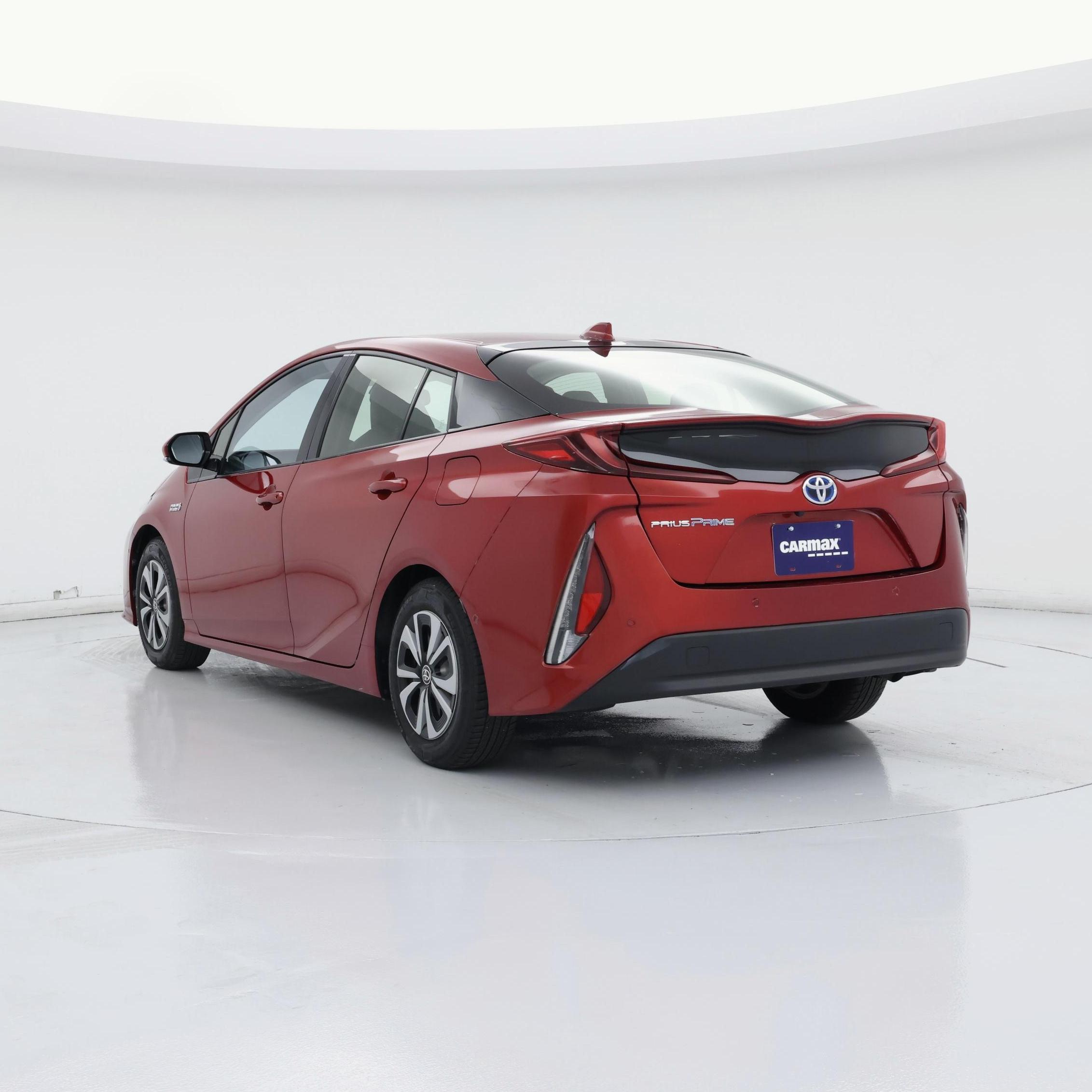 Thumbnail: 2017 Toyota Prius Prime - 2