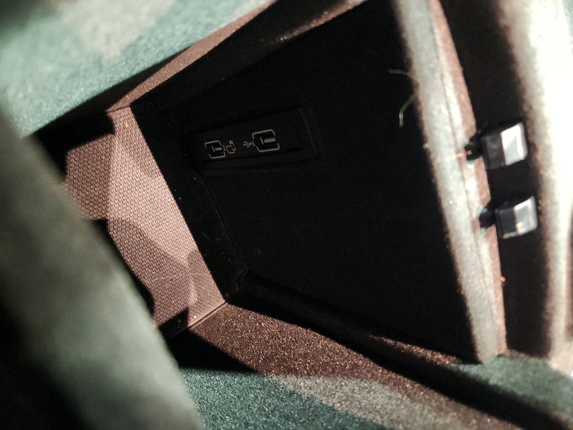 Thumbnail: 2017 Mercedes-Benz GLE - 19