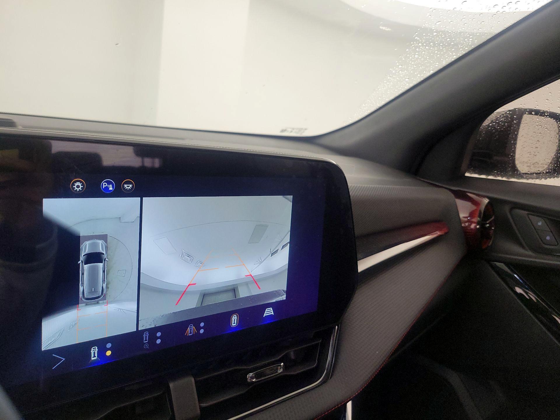 Thumbnail: 2025 Chevrolet Equinox - 15