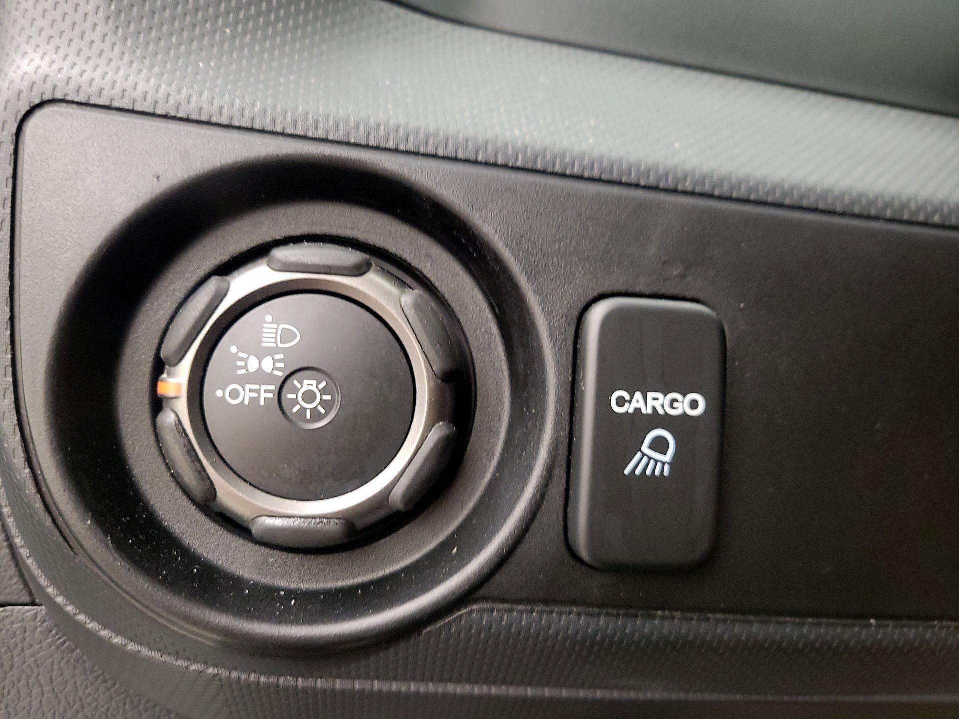 Thumbnail: 2014 Honda Ridgeline - 13