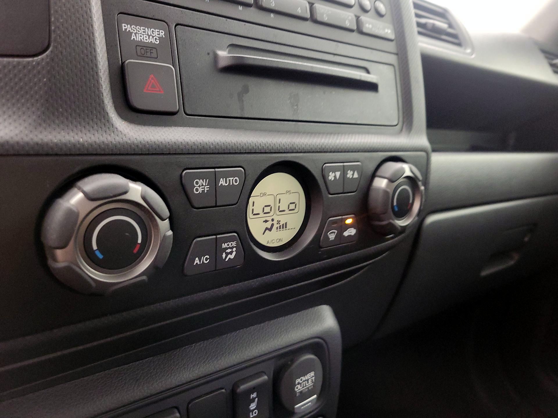 Thumbnail: 2014 Honda Ridgeline - 16