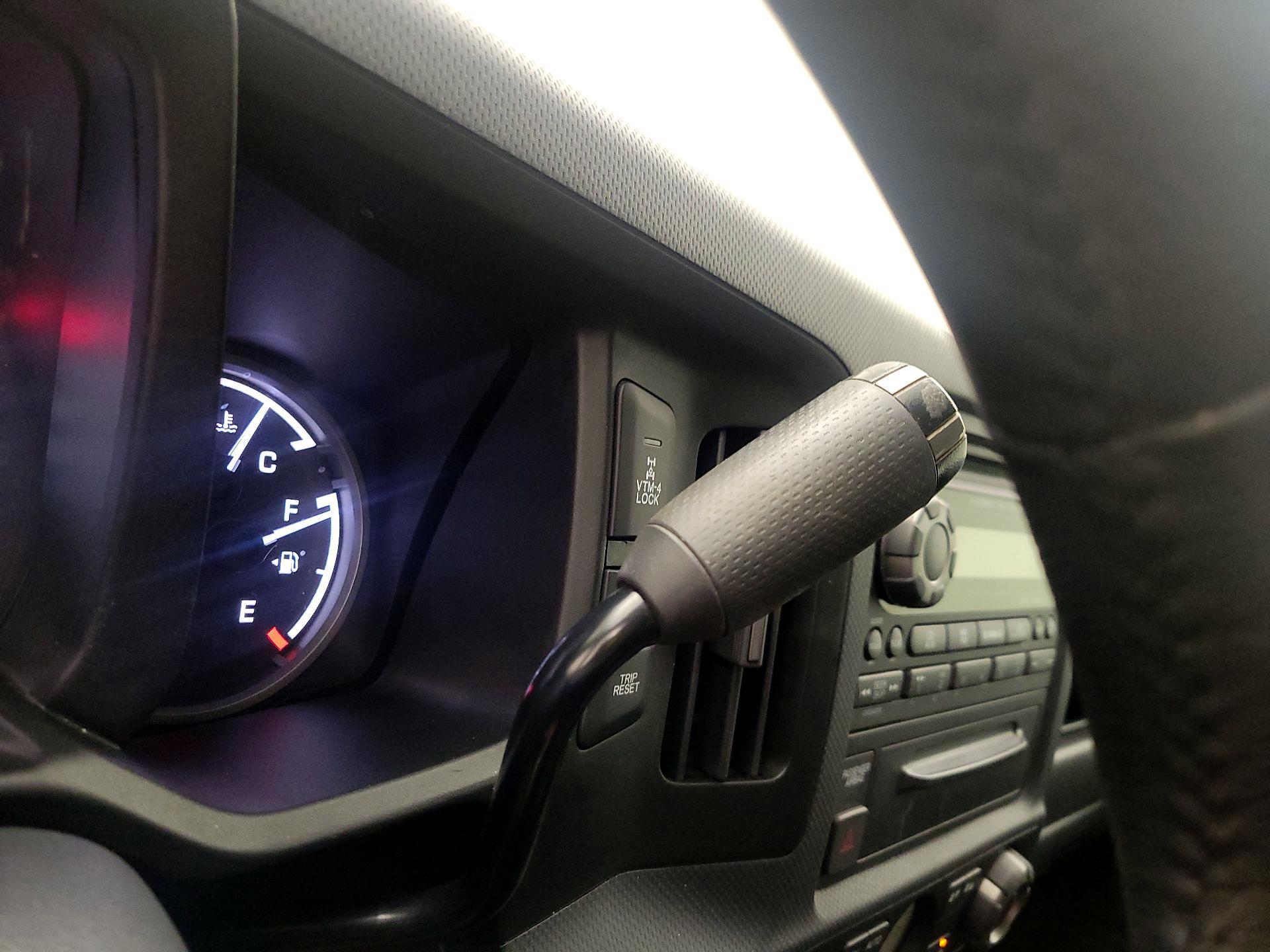 Thumbnail: 2014 Honda Ridgeline - 17