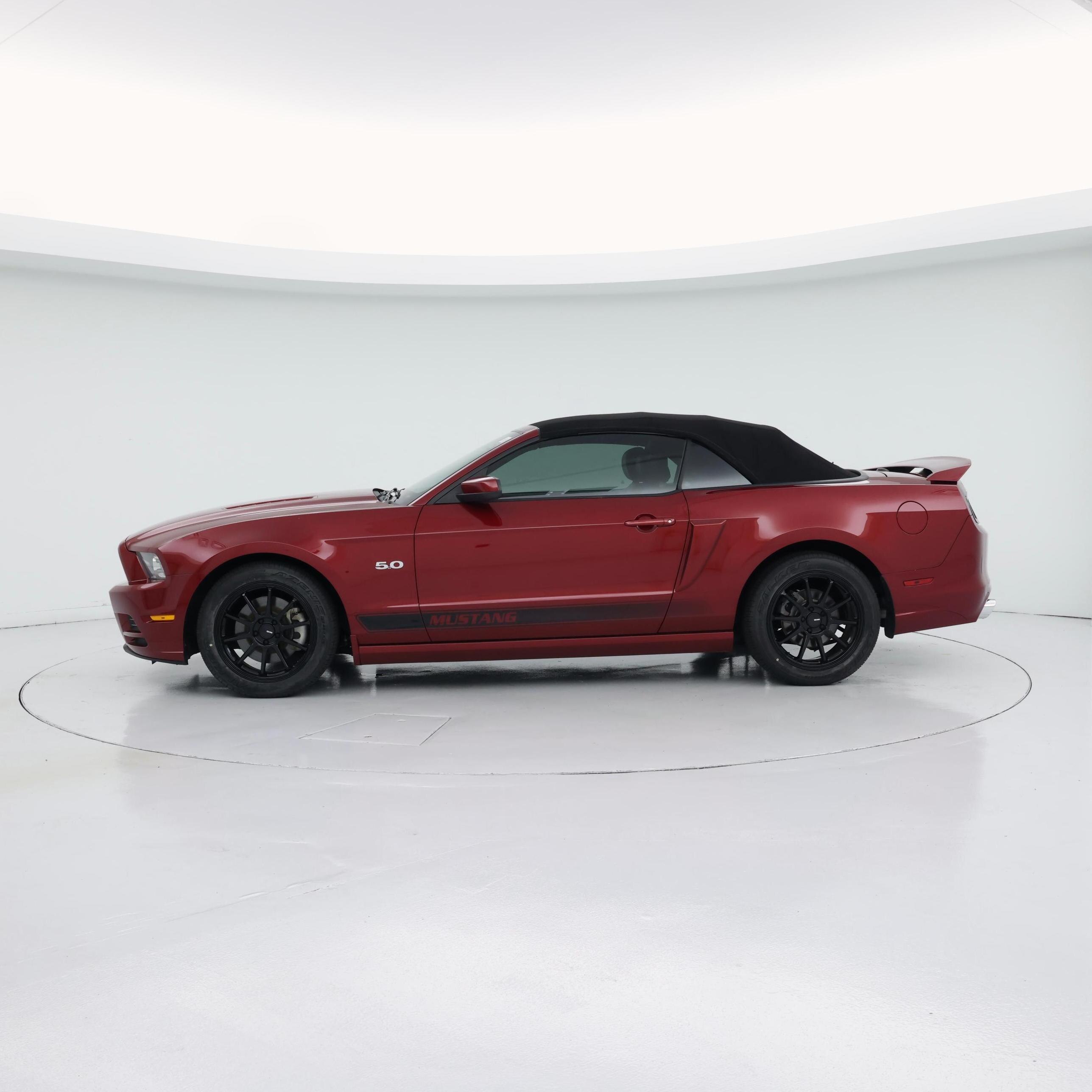 Thumbnail: 2014 Ford Mustang - 3