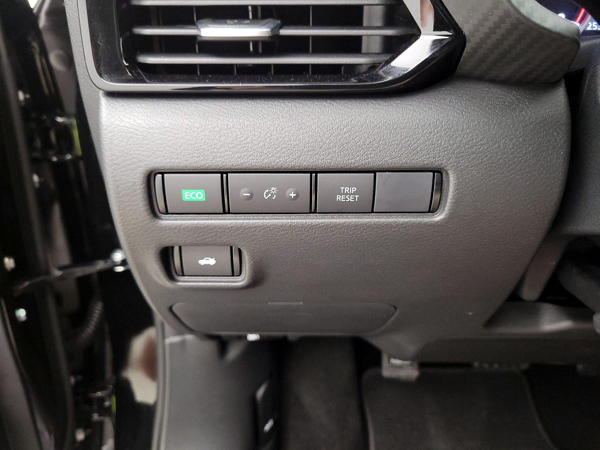 Thumbnail: 2025 Nissan Sentra - 13