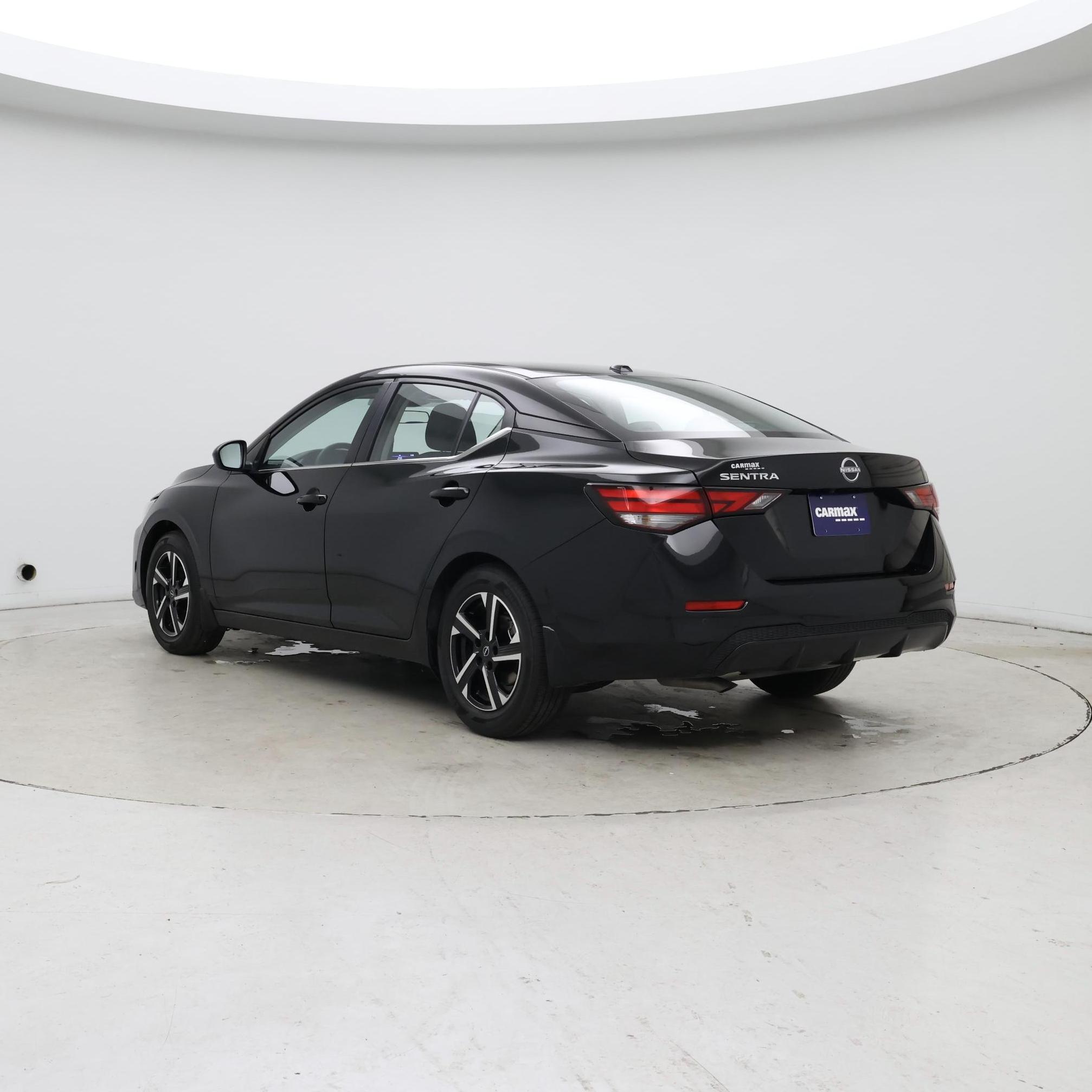 Thumbnail: 2025 Nissan Sentra - 2