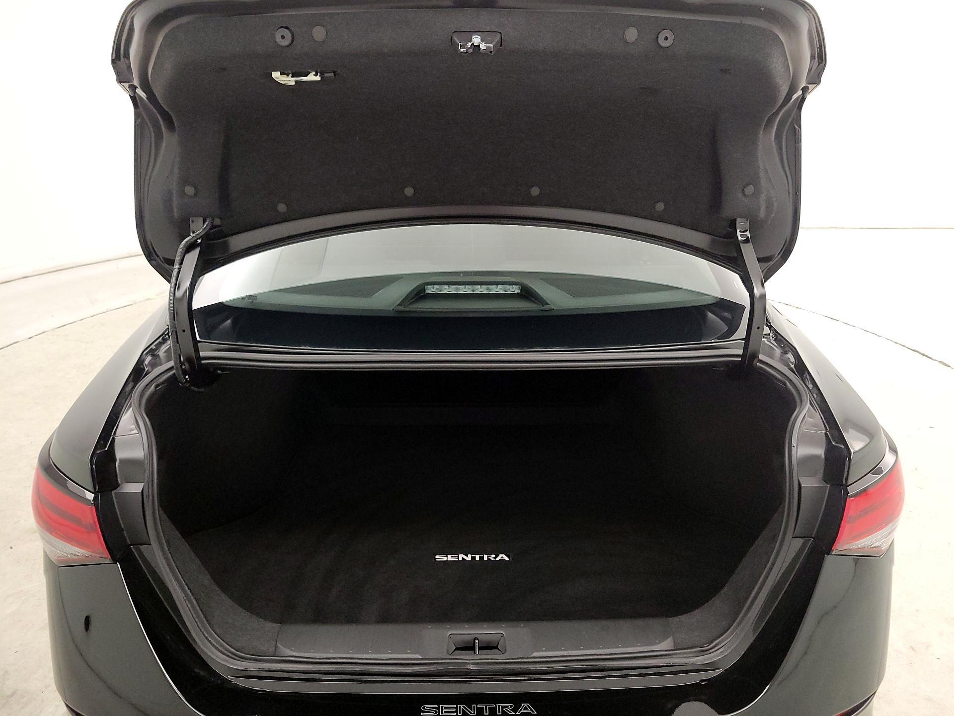 Thumbnail: 2025 Nissan Sentra - 20