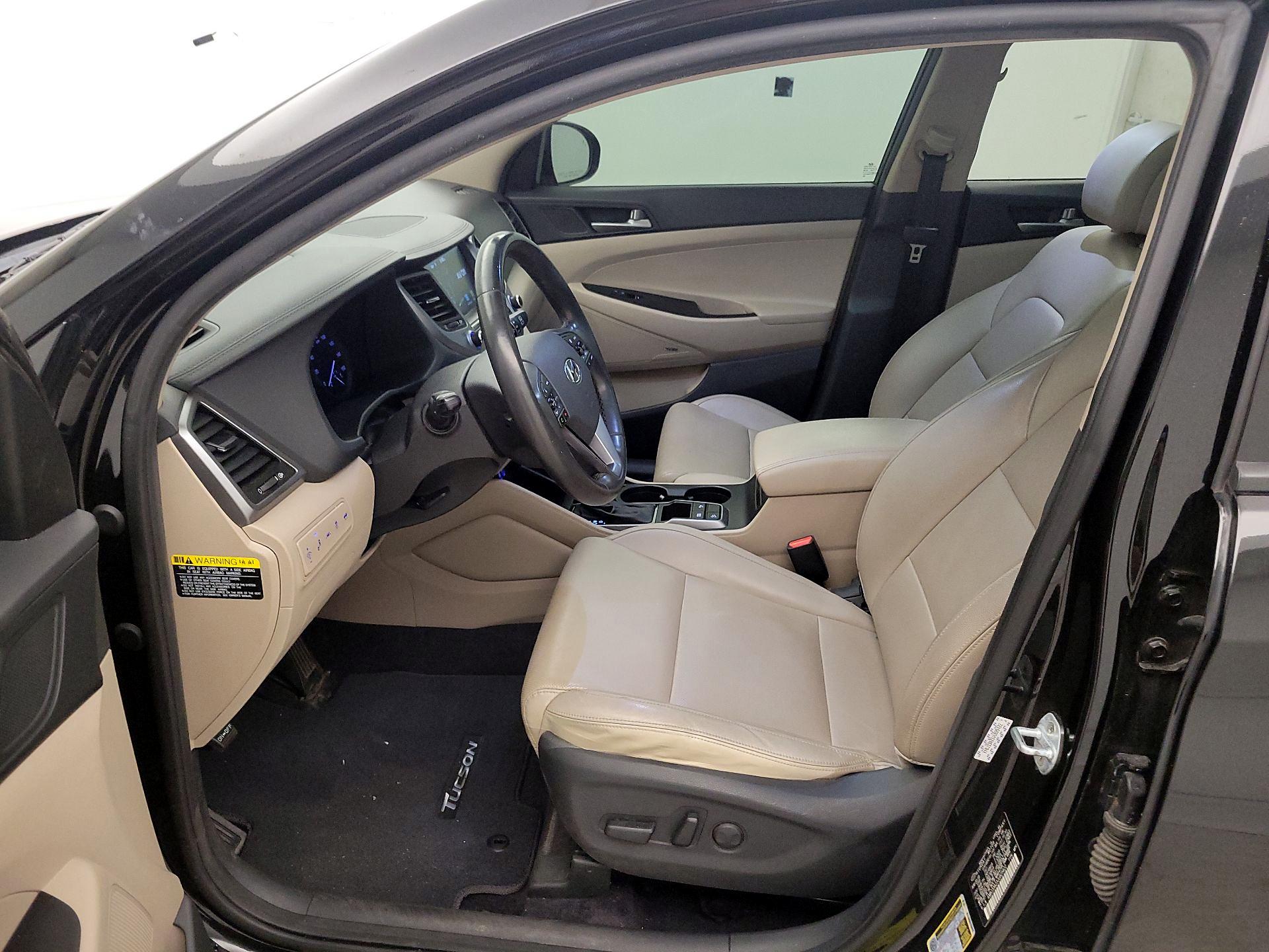 Thumbnail: 2018 Hyundai Tucson - 11