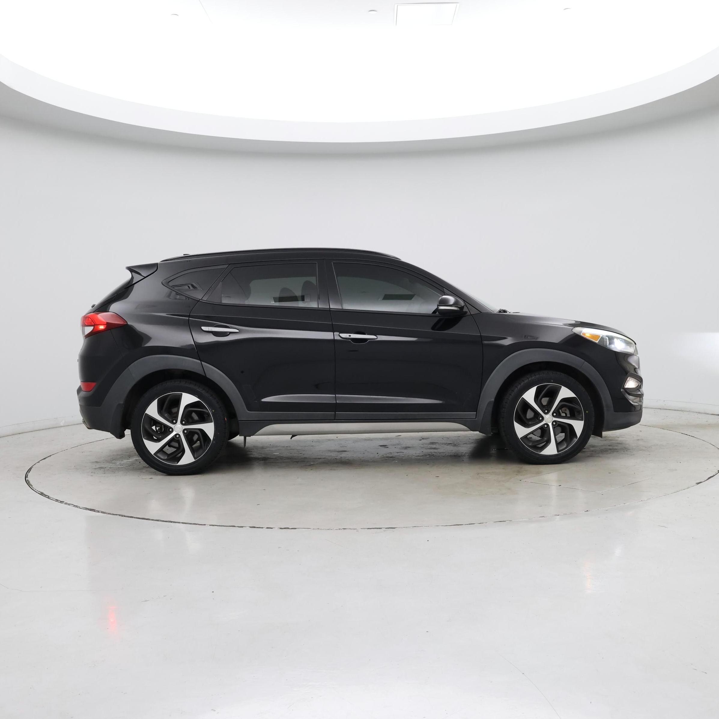 Thumbnail: 2018 Hyundai Tucson - 7