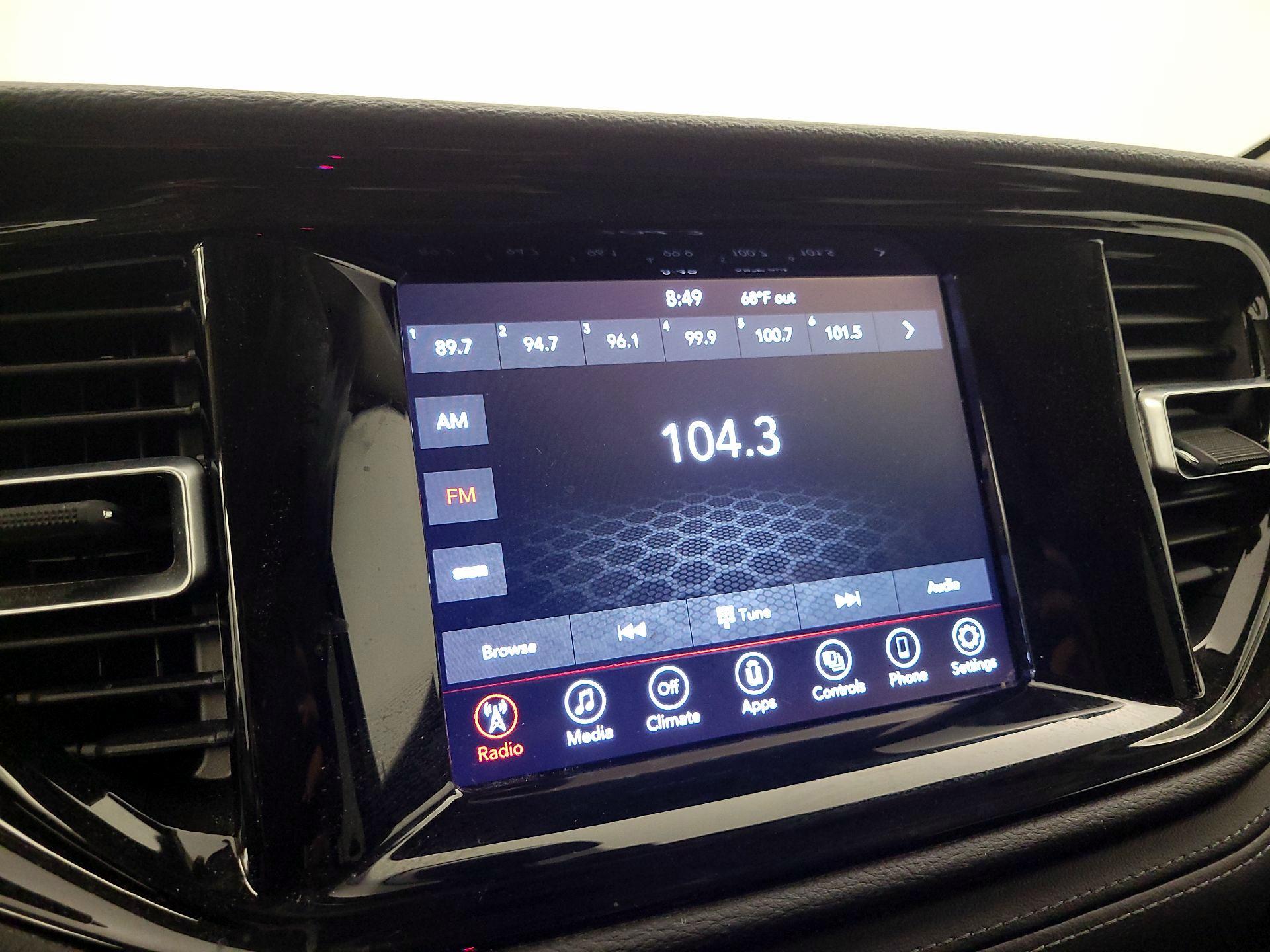 Thumbnail: 2022 Dodge Durango - 15