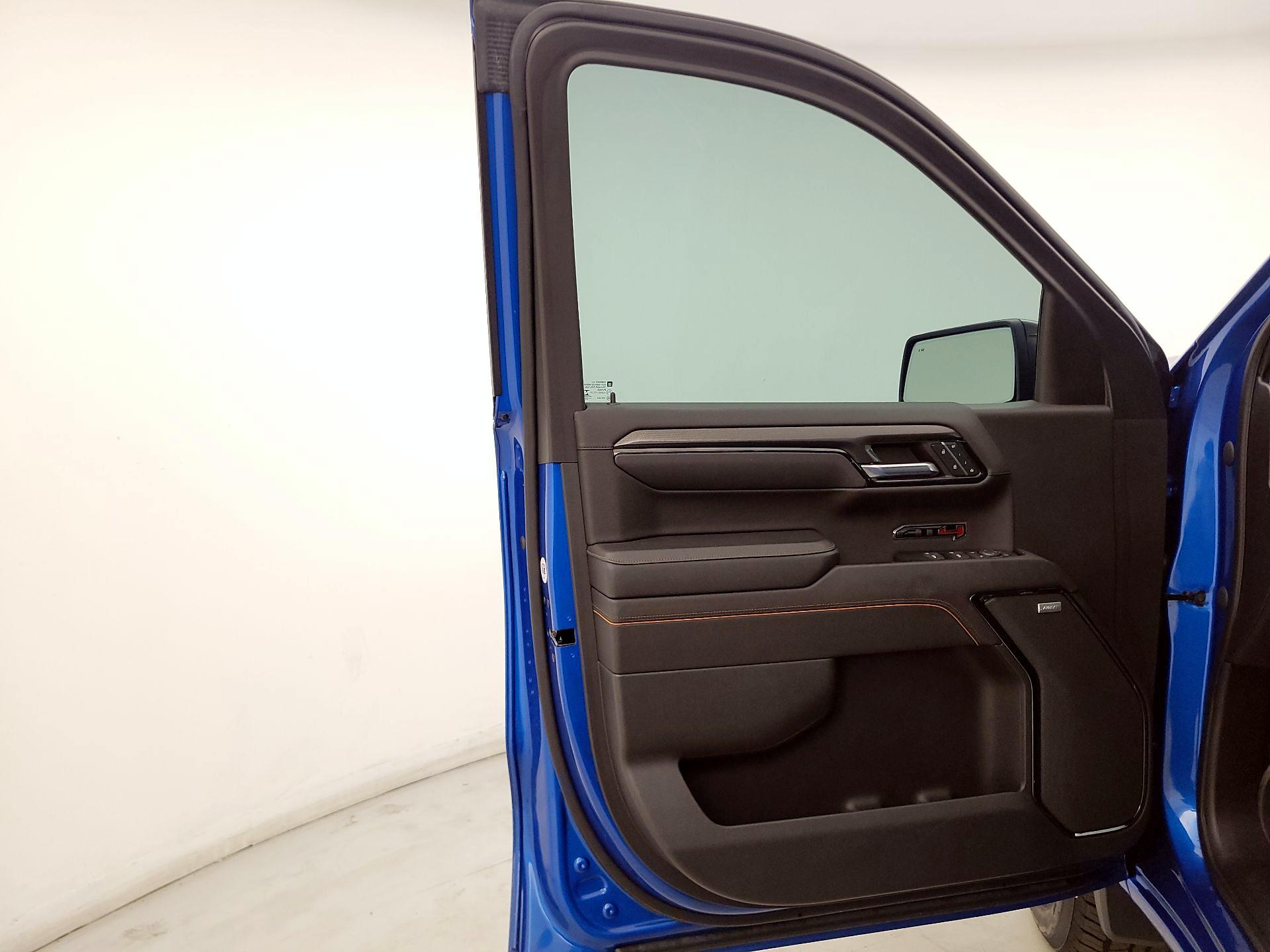 Thumbnail: 2023 GMC Sierra 1500 - 12