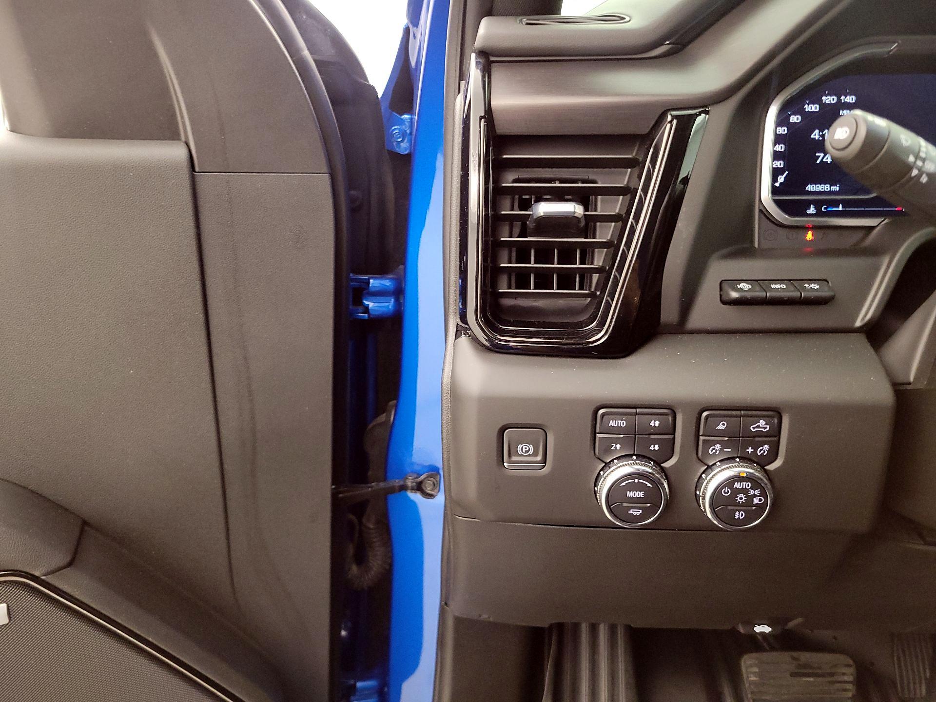 Thumbnail: 2023 GMC Sierra 1500 - 13