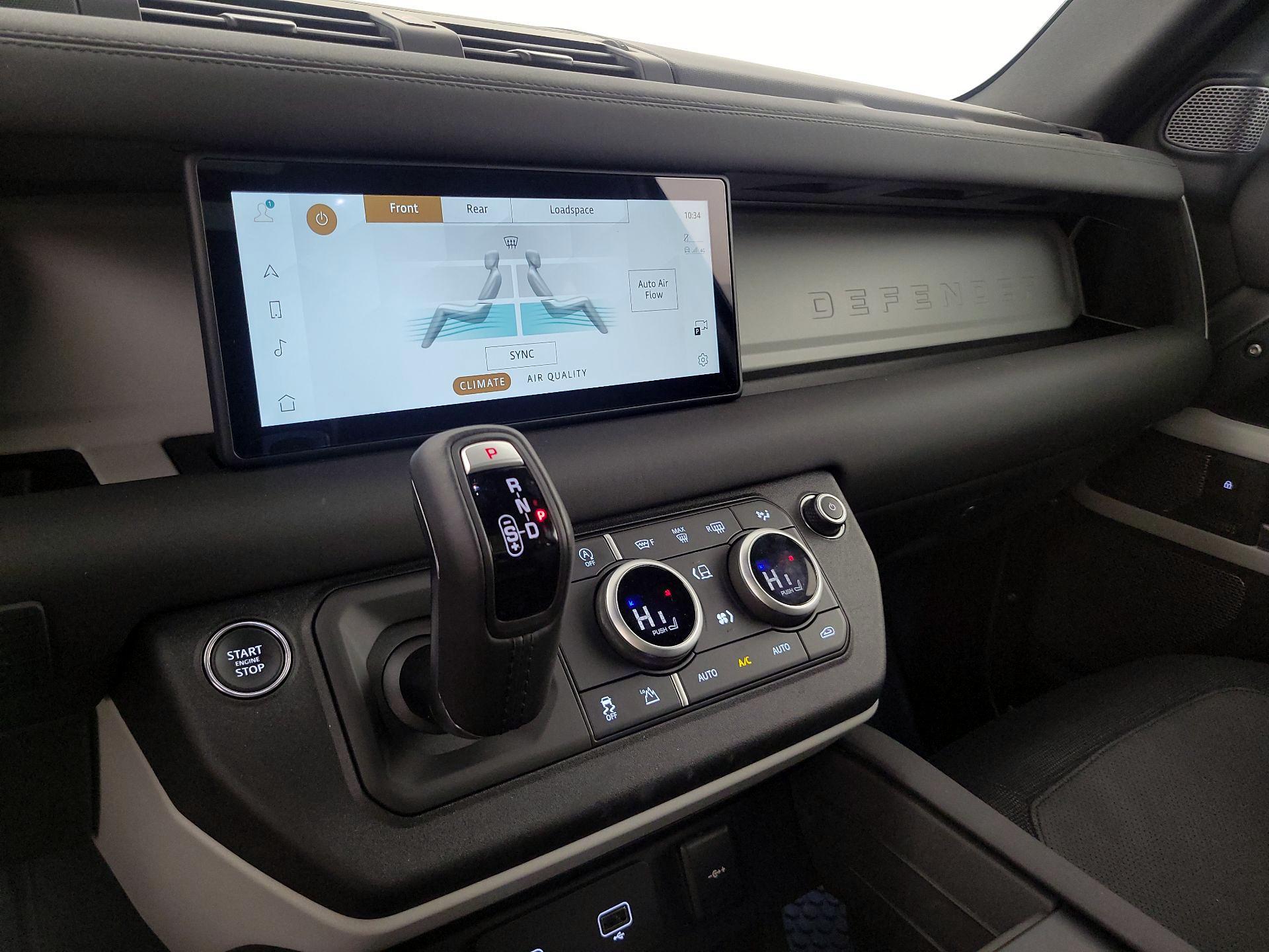 Thumbnail: 2024 Land Rover Defender - 17