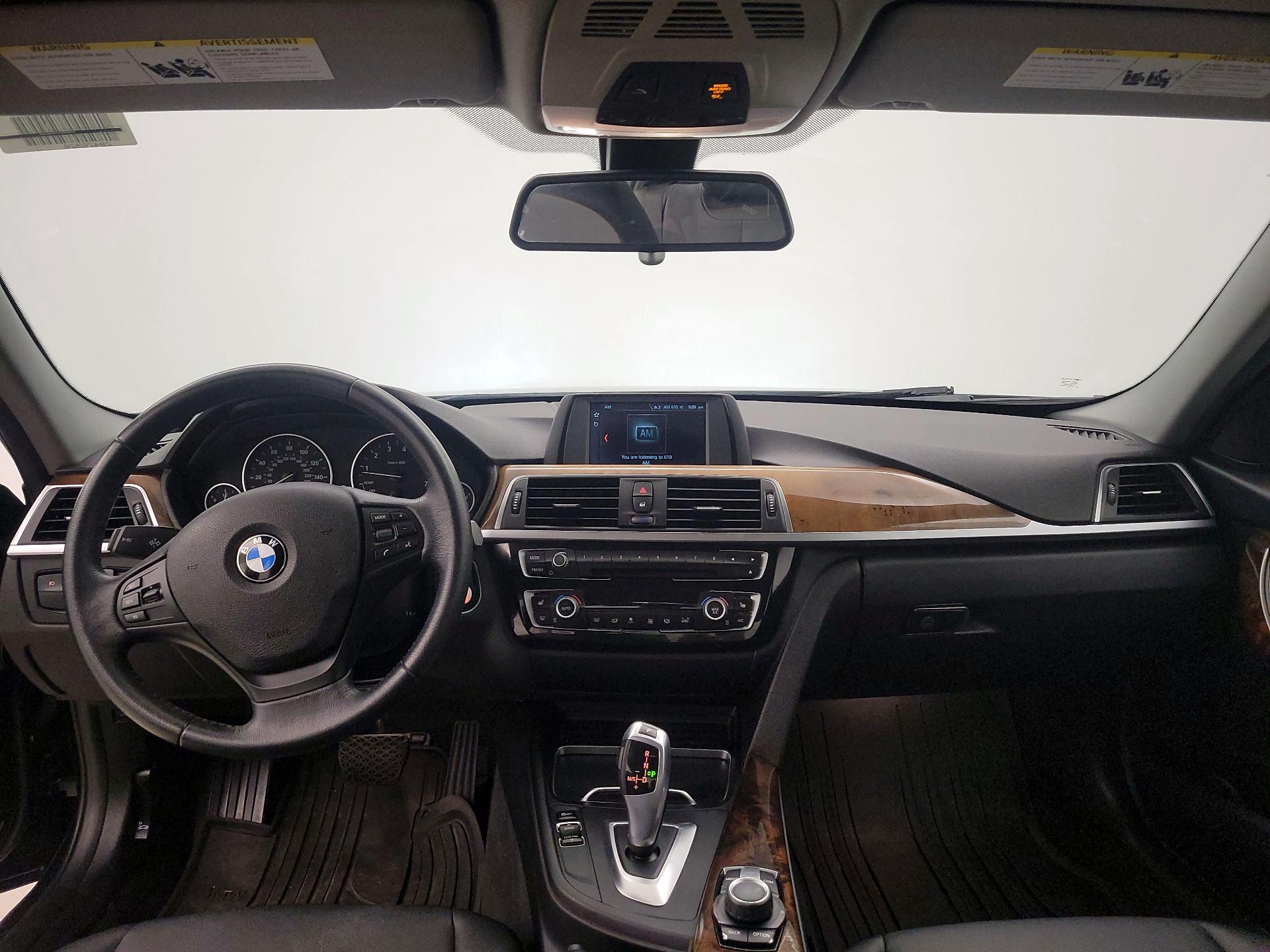 Thumbnail: 2018 BMW 3 Series - 9