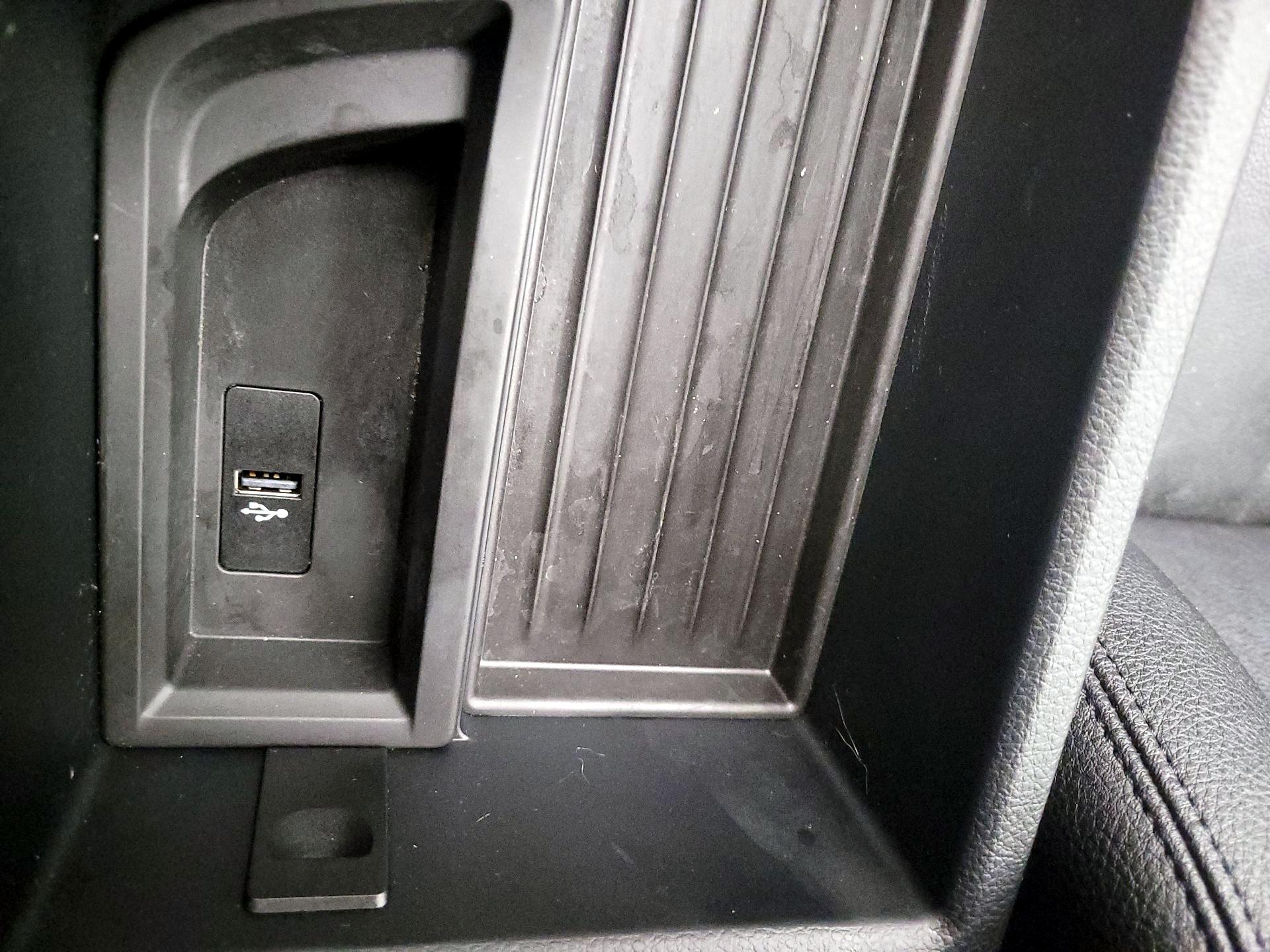 Thumbnail: 2018 BMW 3 Series - 18