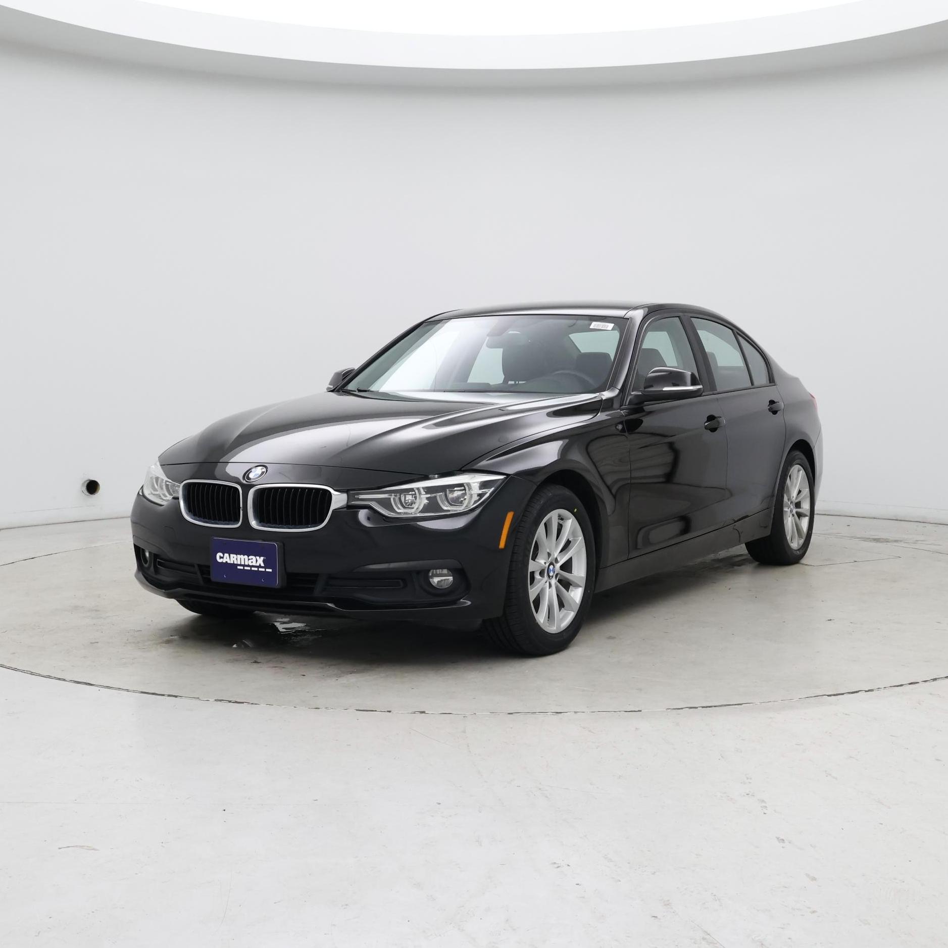 Thumbnail: 2018 BMW 3 Series - 4