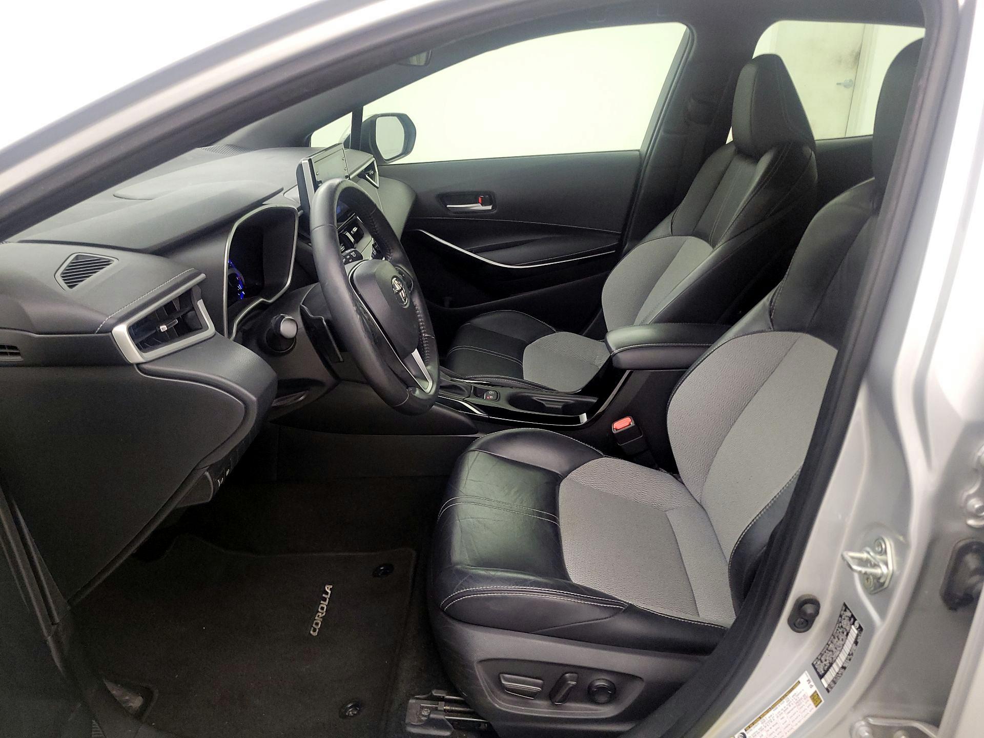 Thumbnail: 2022 Toyota Corolla - 11