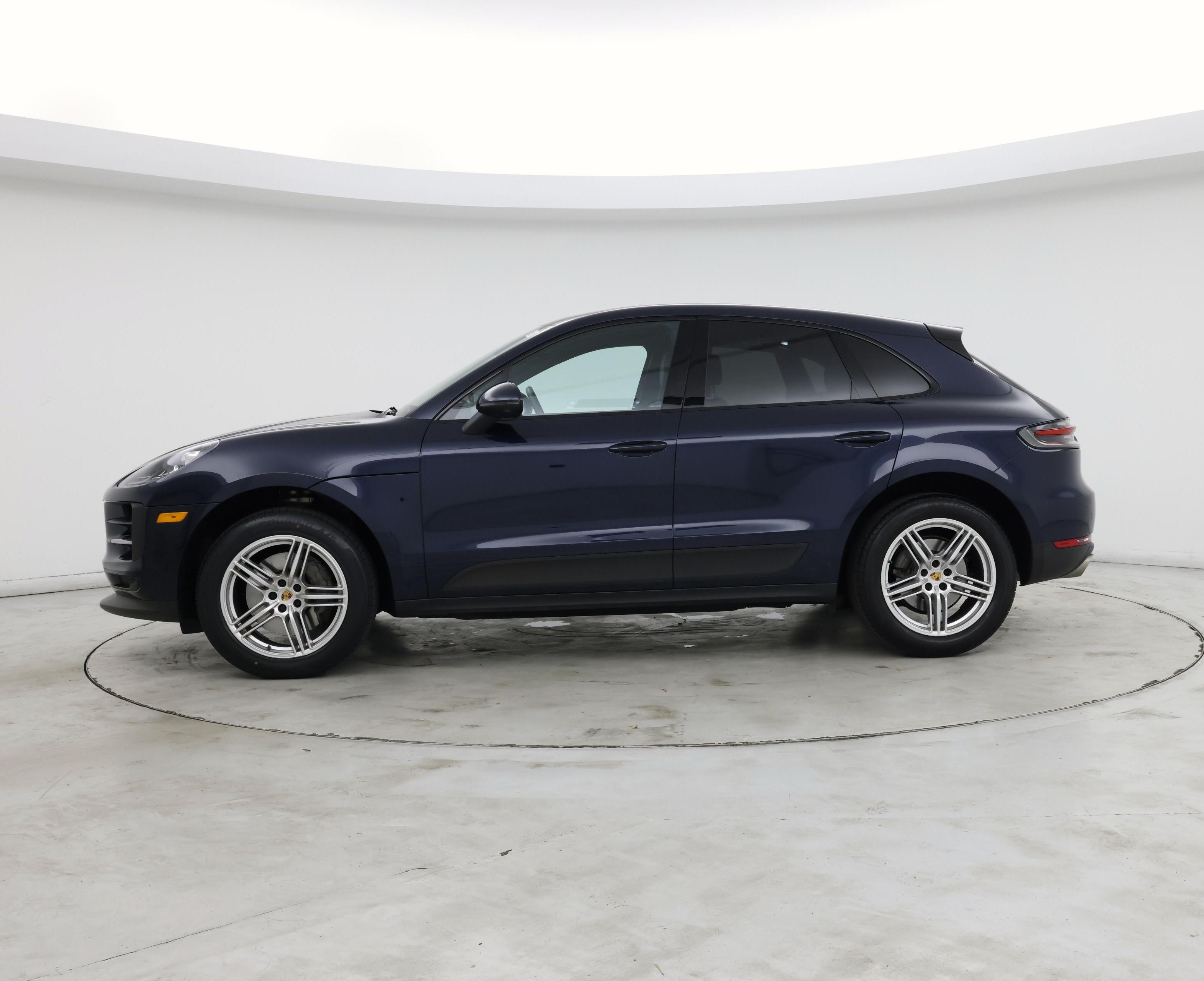 Thumbnail: 2021 Porsche Macan - 3