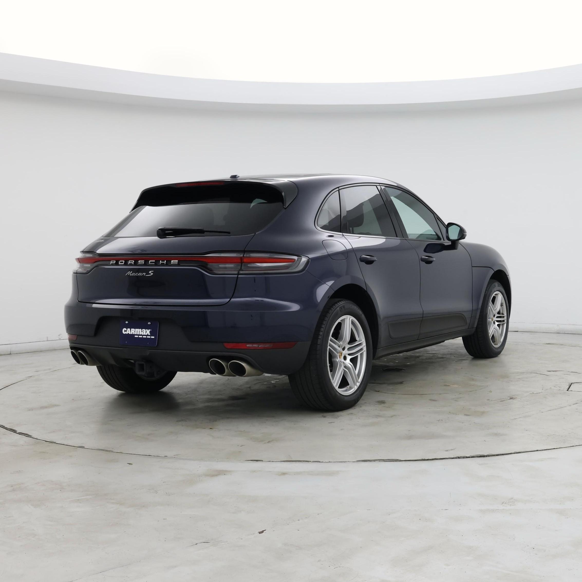 Thumbnail: 2021 Porsche Macan - 8