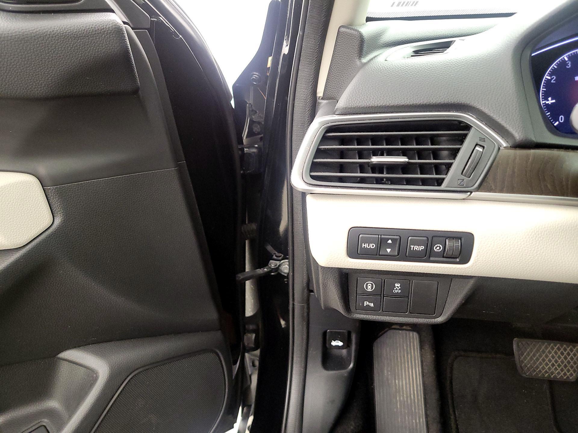 Thumbnail: 2018 Honda Accord - 13