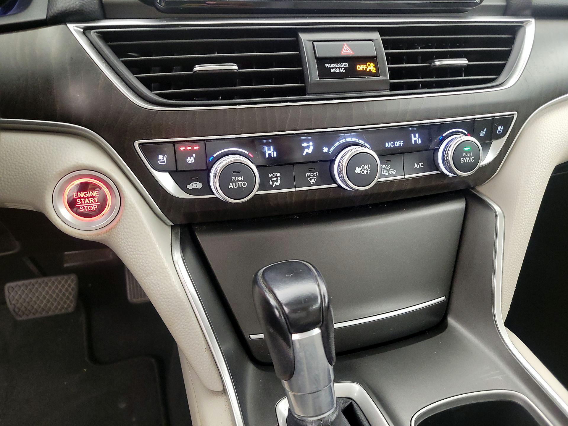 Thumbnail: 2018 Honda Accord - 17