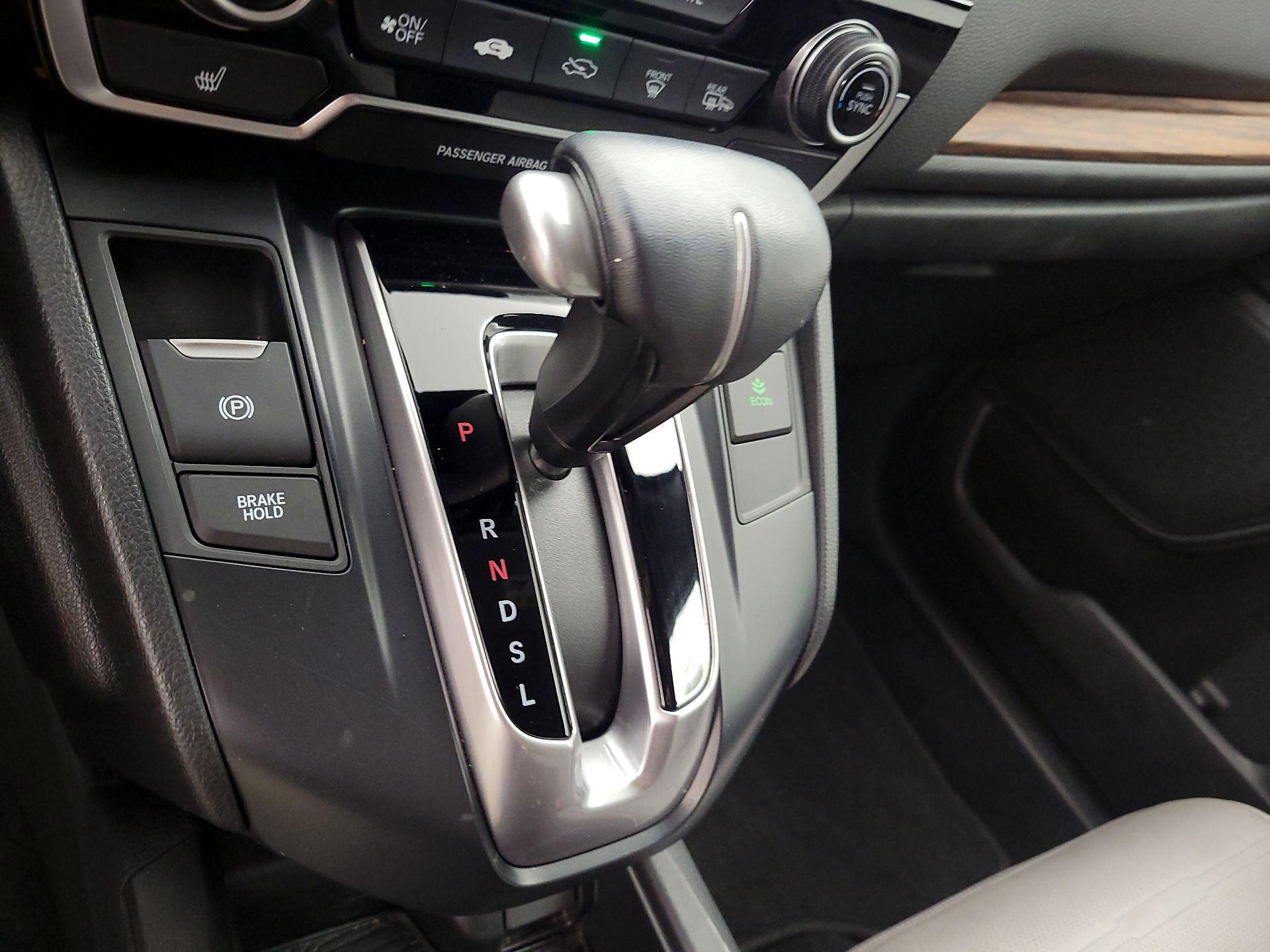 Thumbnail: 2019 Honda CR-V - 17