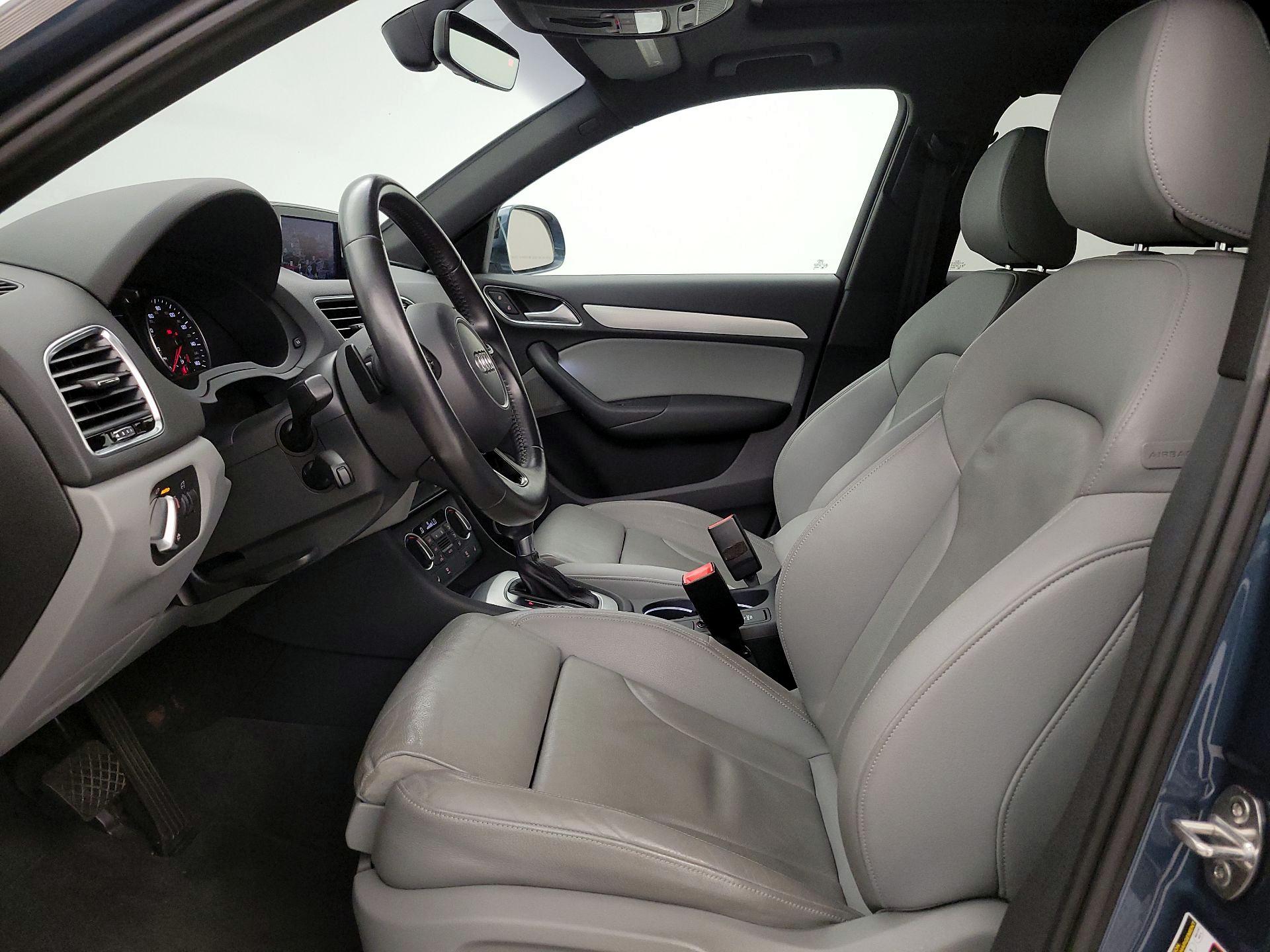 Thumbnail: 2017 Audi Q3 - 9