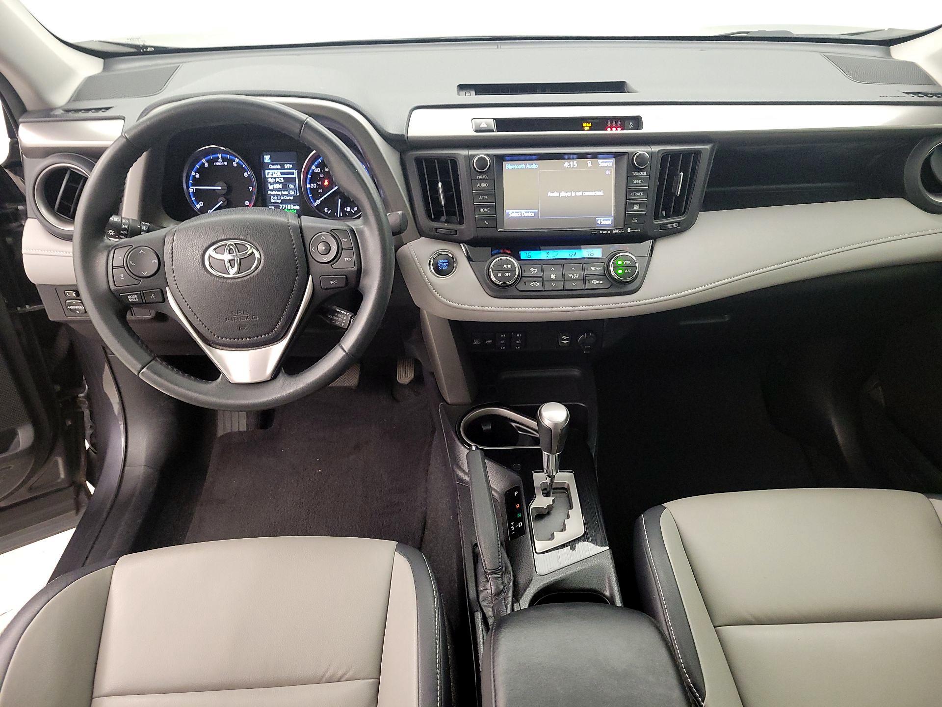 Thumbnail: 2017 Toyota RAV4 - 9