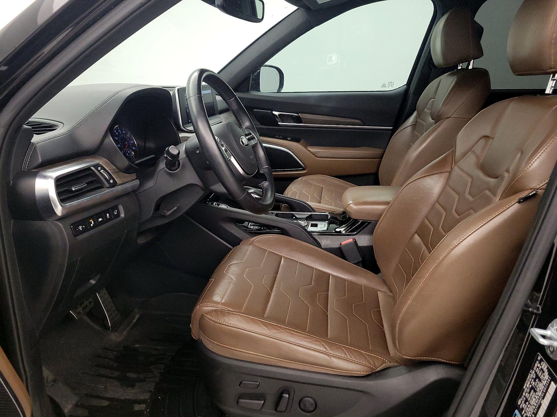 Thumbnail: 2020 Kia Telluride - 11