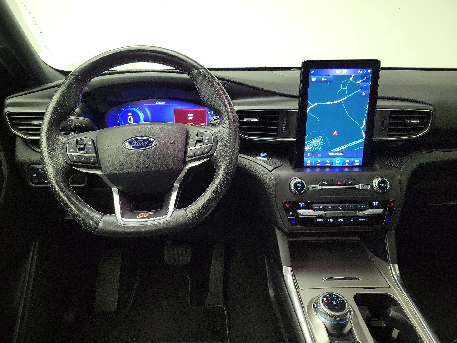 Thumbnail: 2020 Ford Explorer - 10