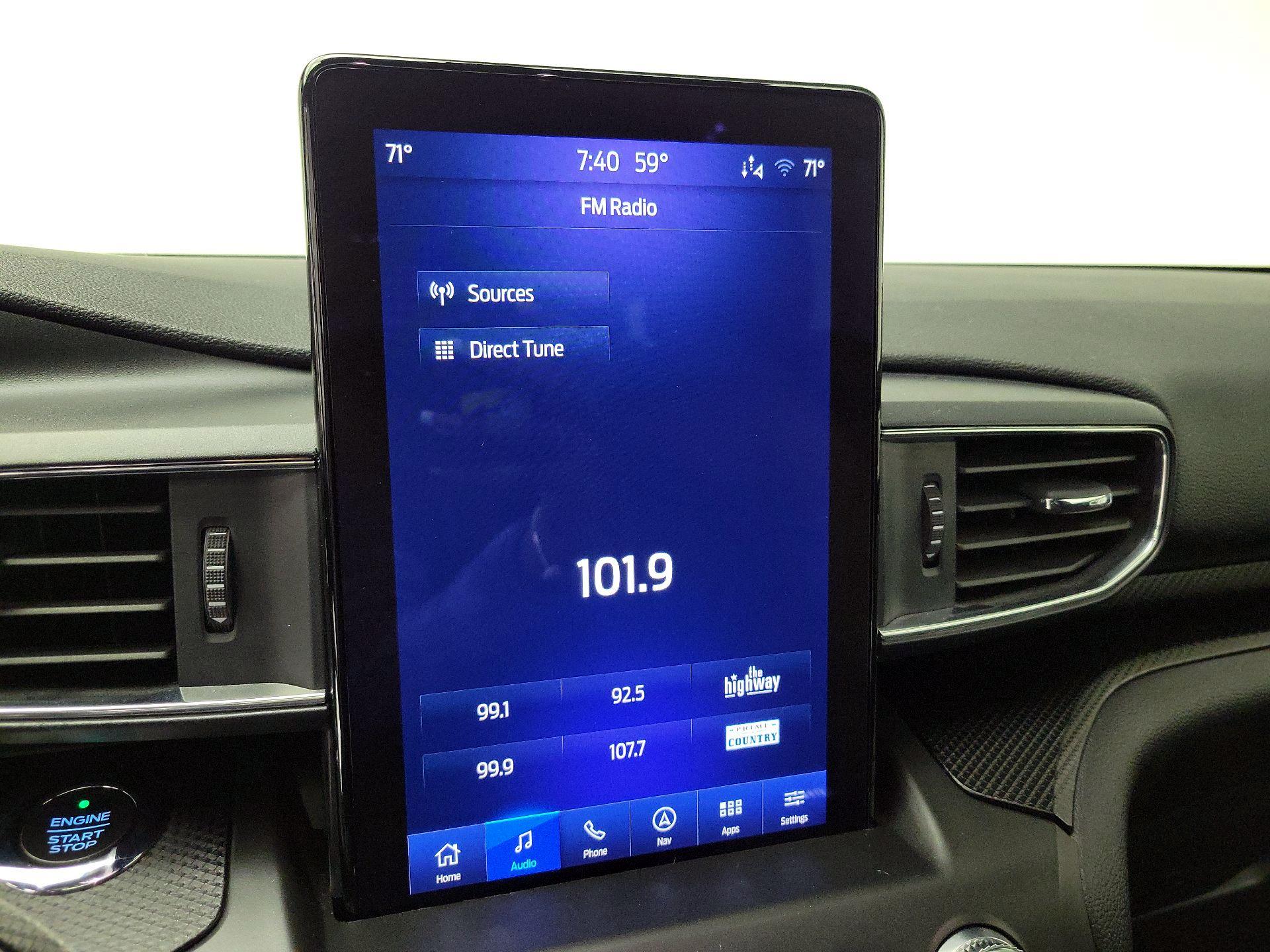 Thumbnail: 2020 Ford Explorer - 16