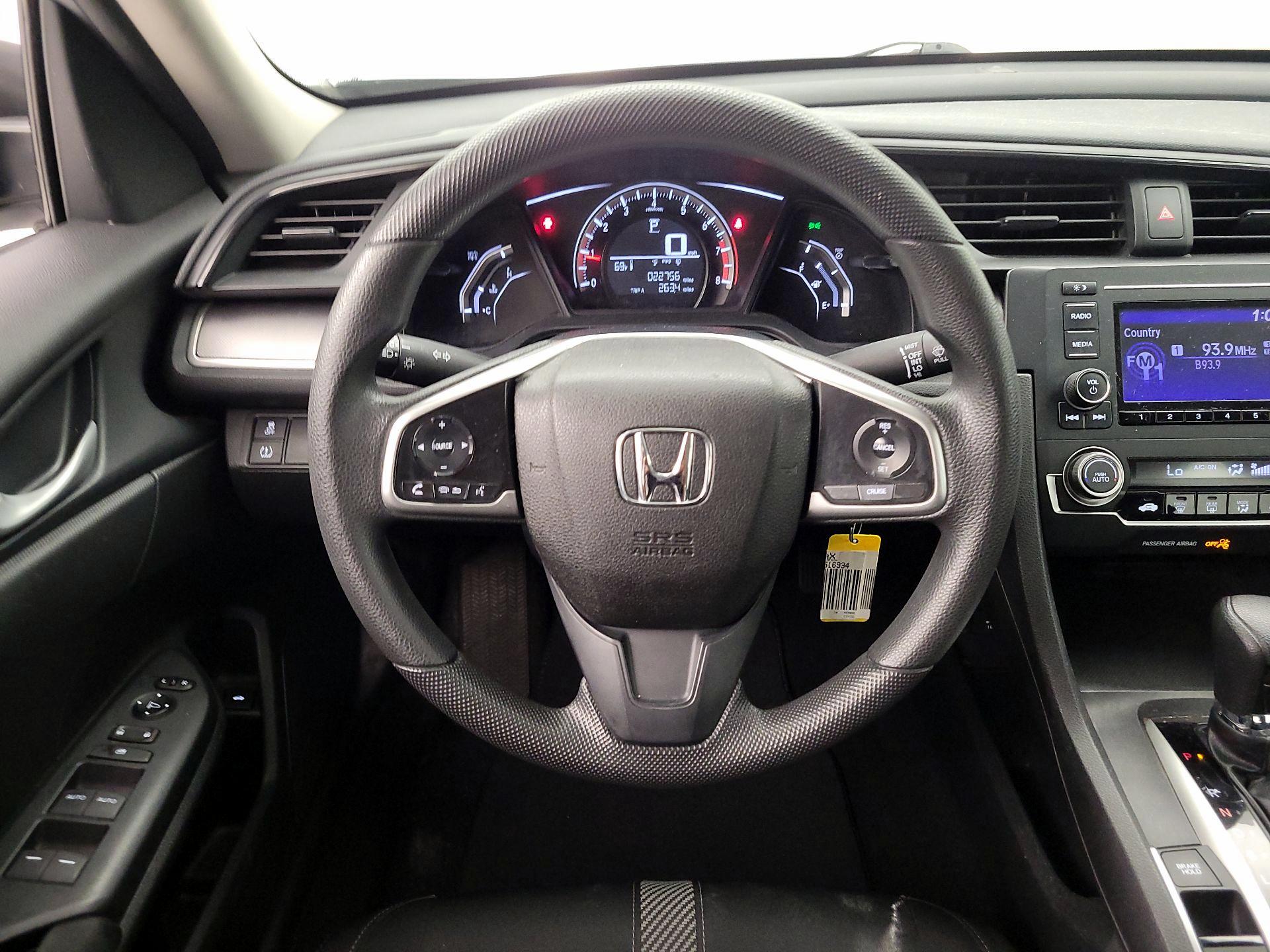 Thumbnail: 2016 Honda Civic - 10