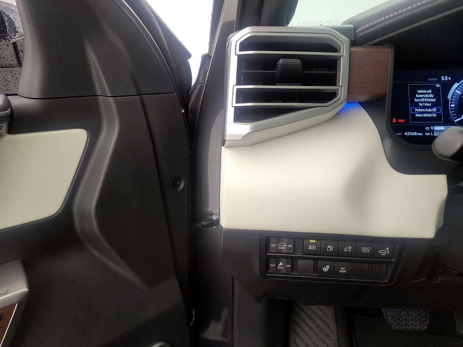 Thumbnail: 2024 Toyota Sequoia - 13