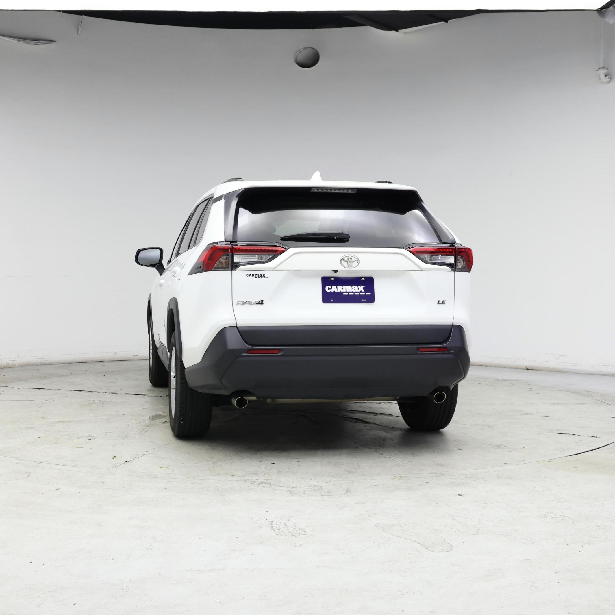 Thumbnail: 2019 Toyota RAV4 - 6